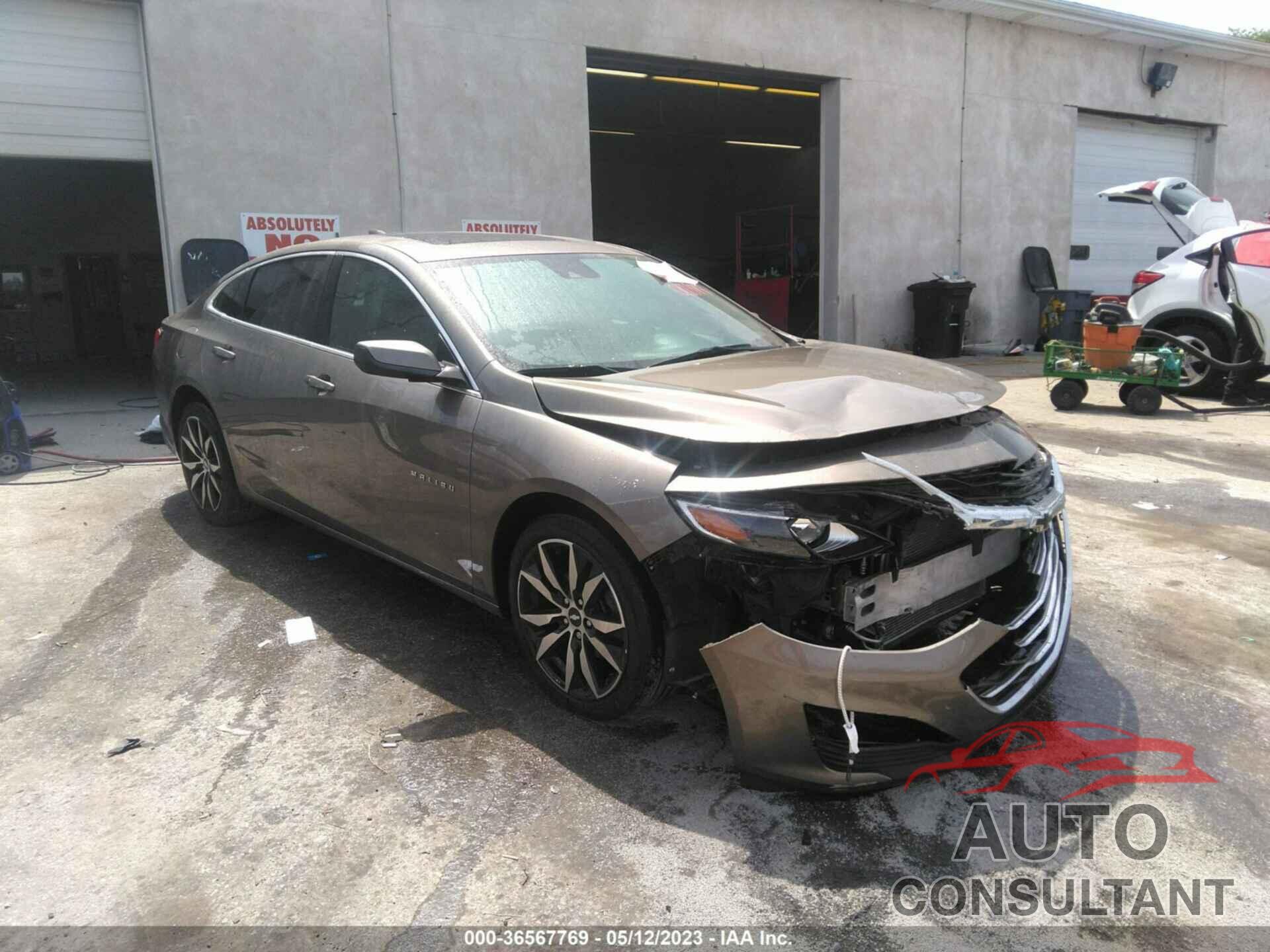 CHEVROLET MALIBU 2020 - 1G1ZD5ST2LF019899