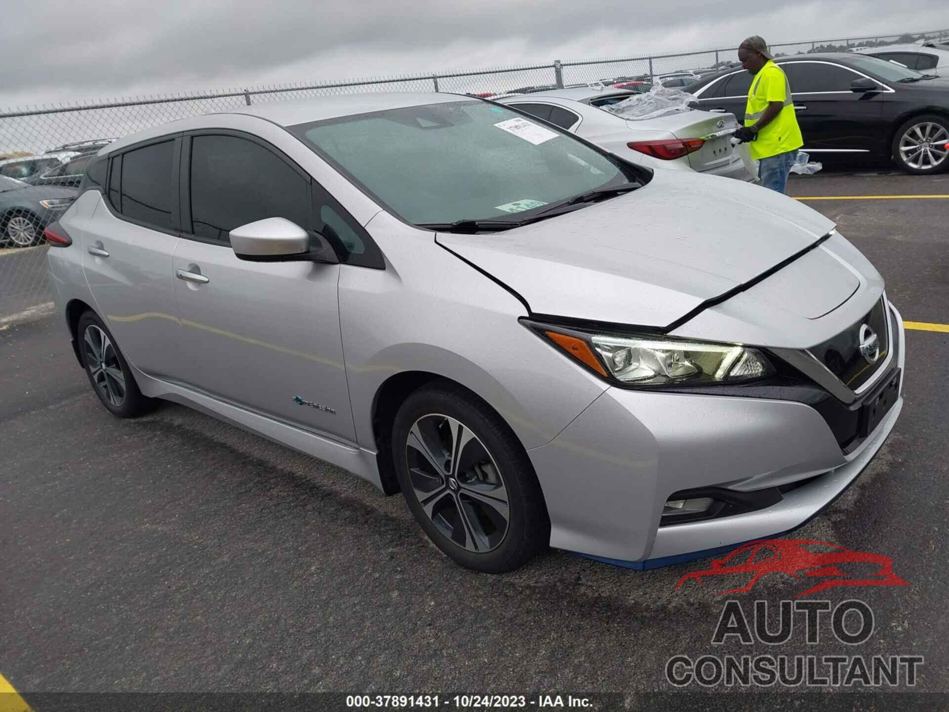 NISSAN LEAF 2019 - 1N4BZ1CP9KC319983