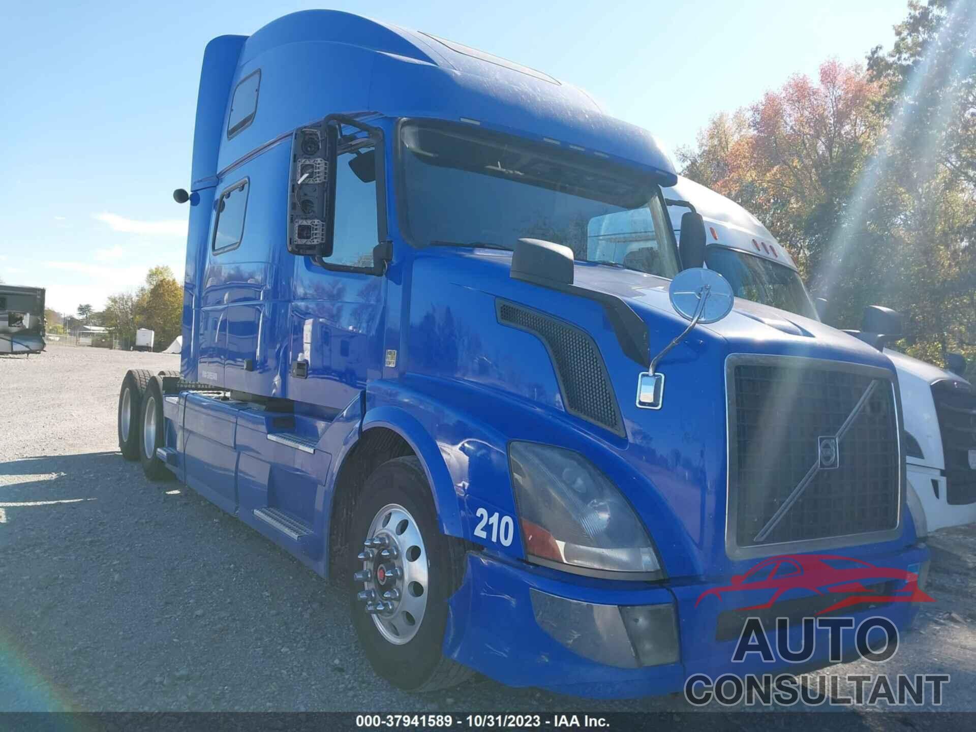VOLVO VN 2016 - 4V4NC9EH3GN955408