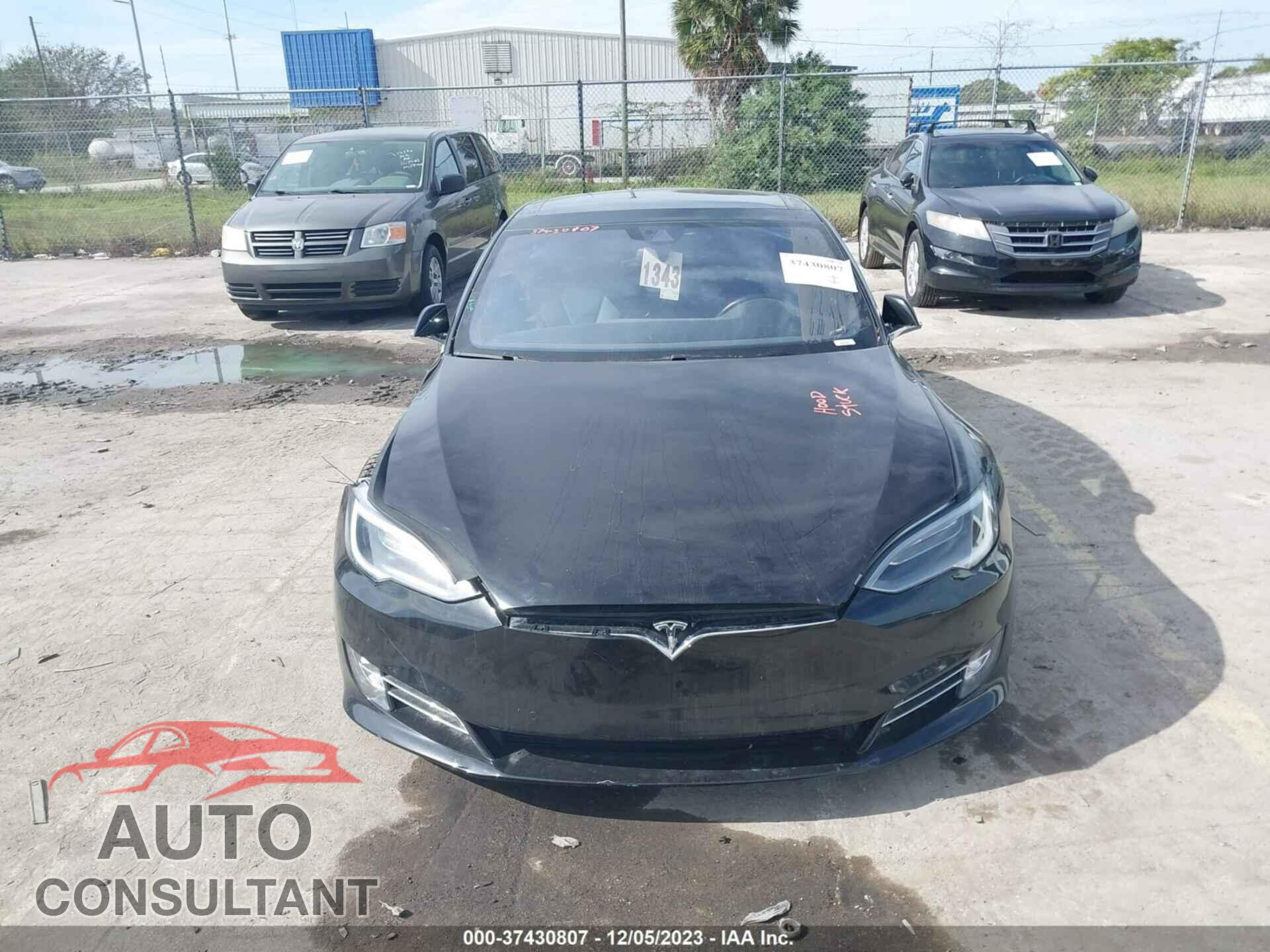 TESLA MODEL S 2016 - 5YJSA1E46GF159883