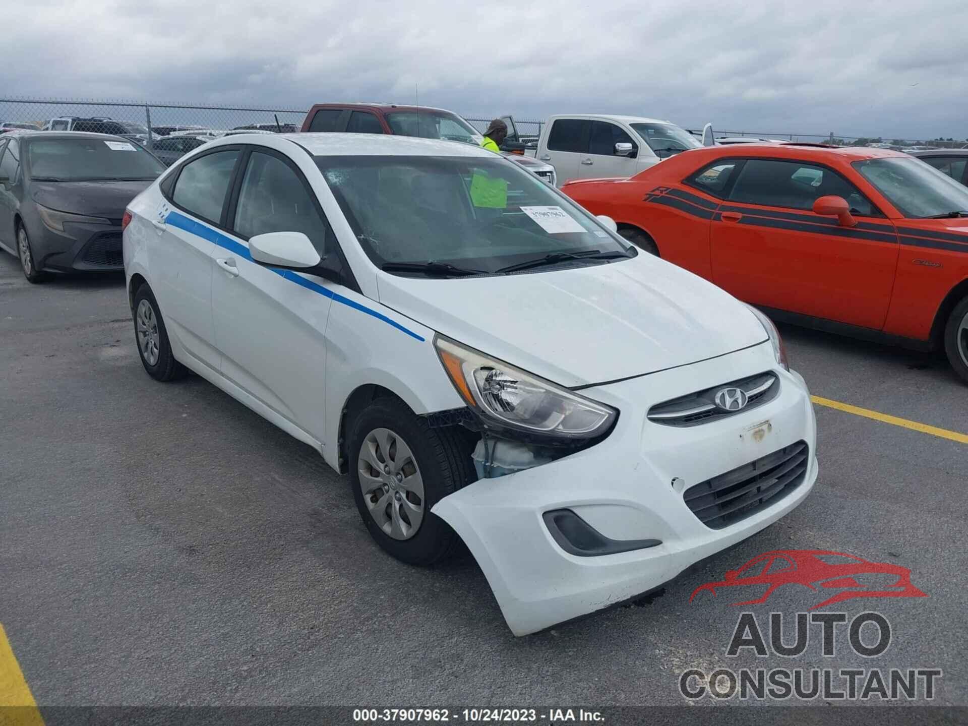 HYUNDAI ACCENT 2016 - KMHCT4AE9GU164660