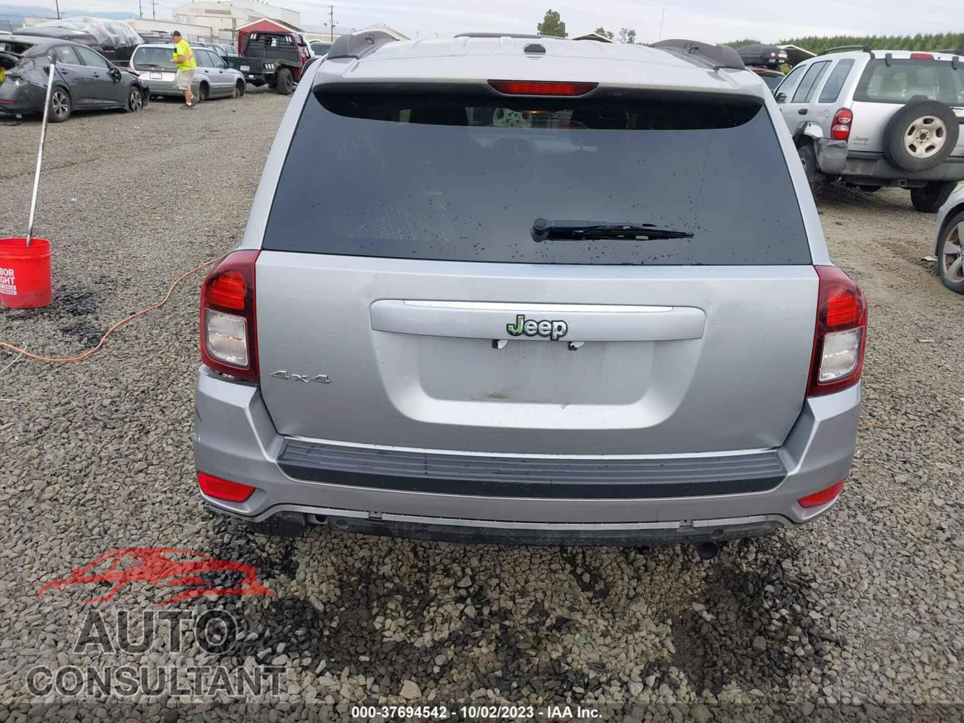 JEEP COMPASS 2016 - 1C4NJDBB2GD757137