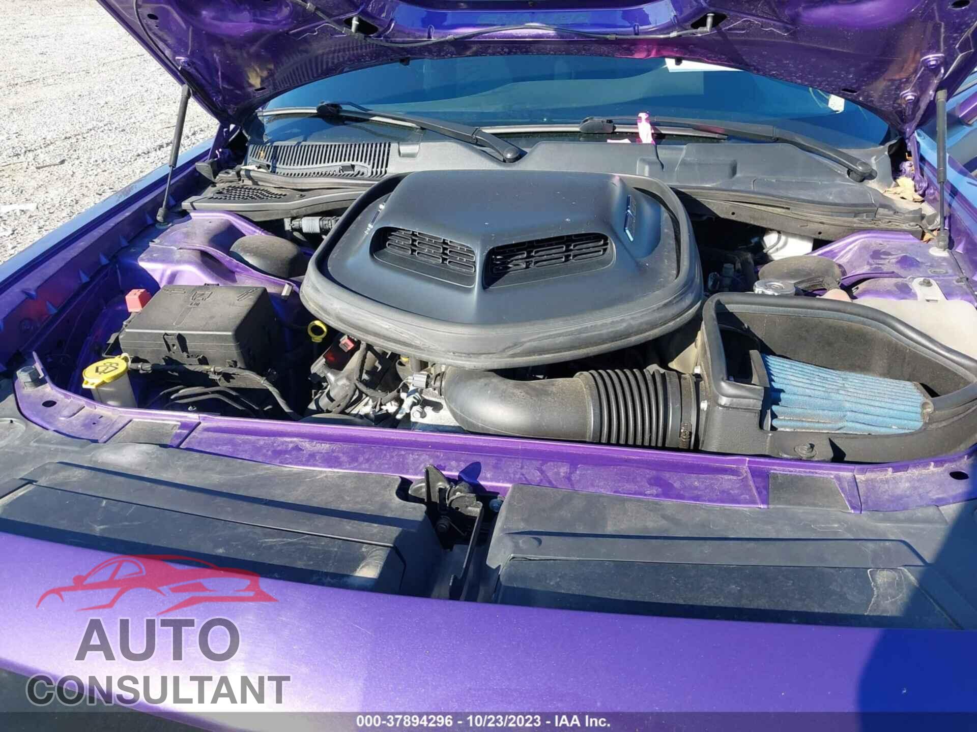 DODGE CHALLENGER 2018 - 2C3CDZBT5JH304875