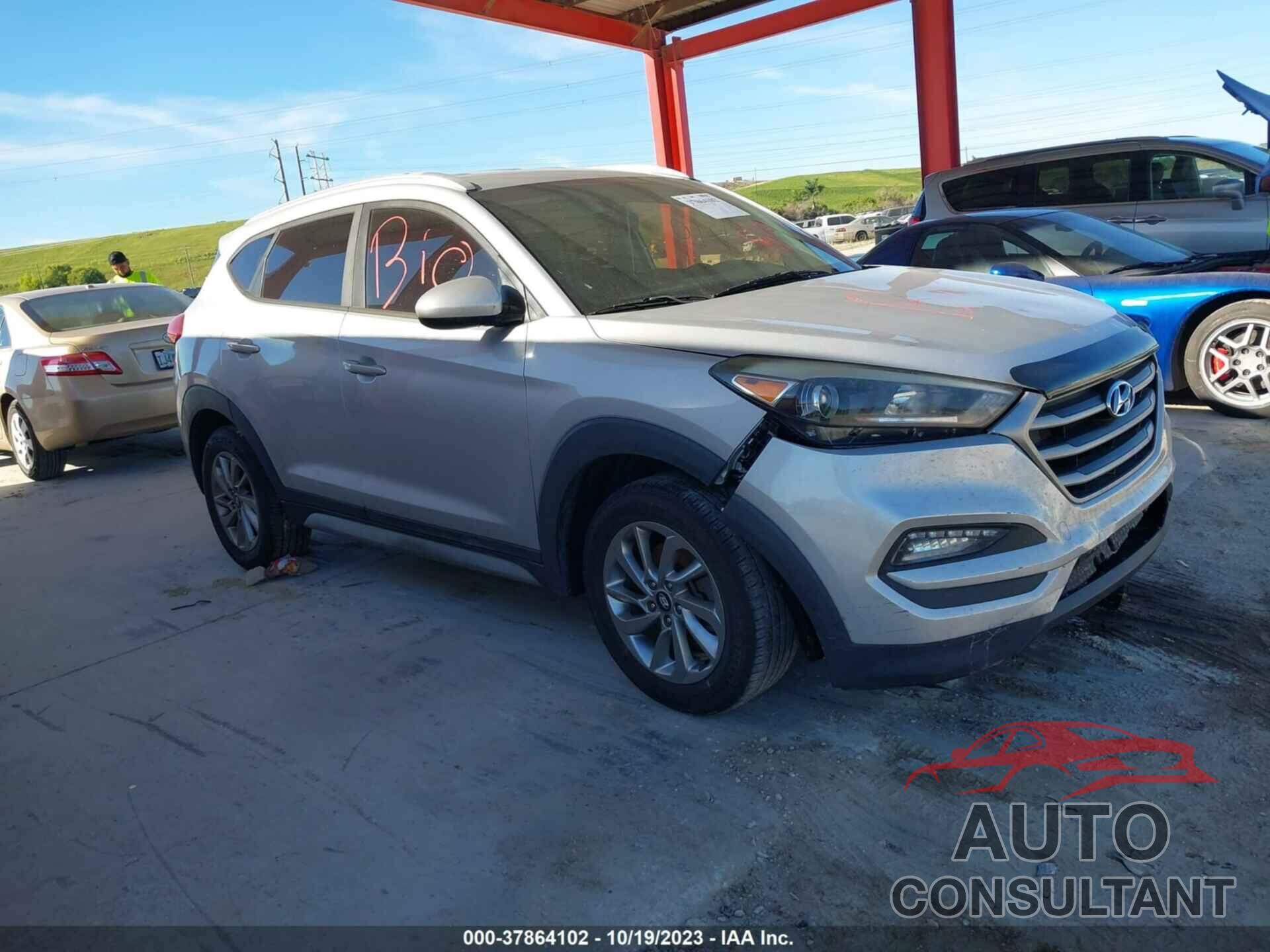 HYUNDAI TUCSON 2018 - KM8J33A43JU609152