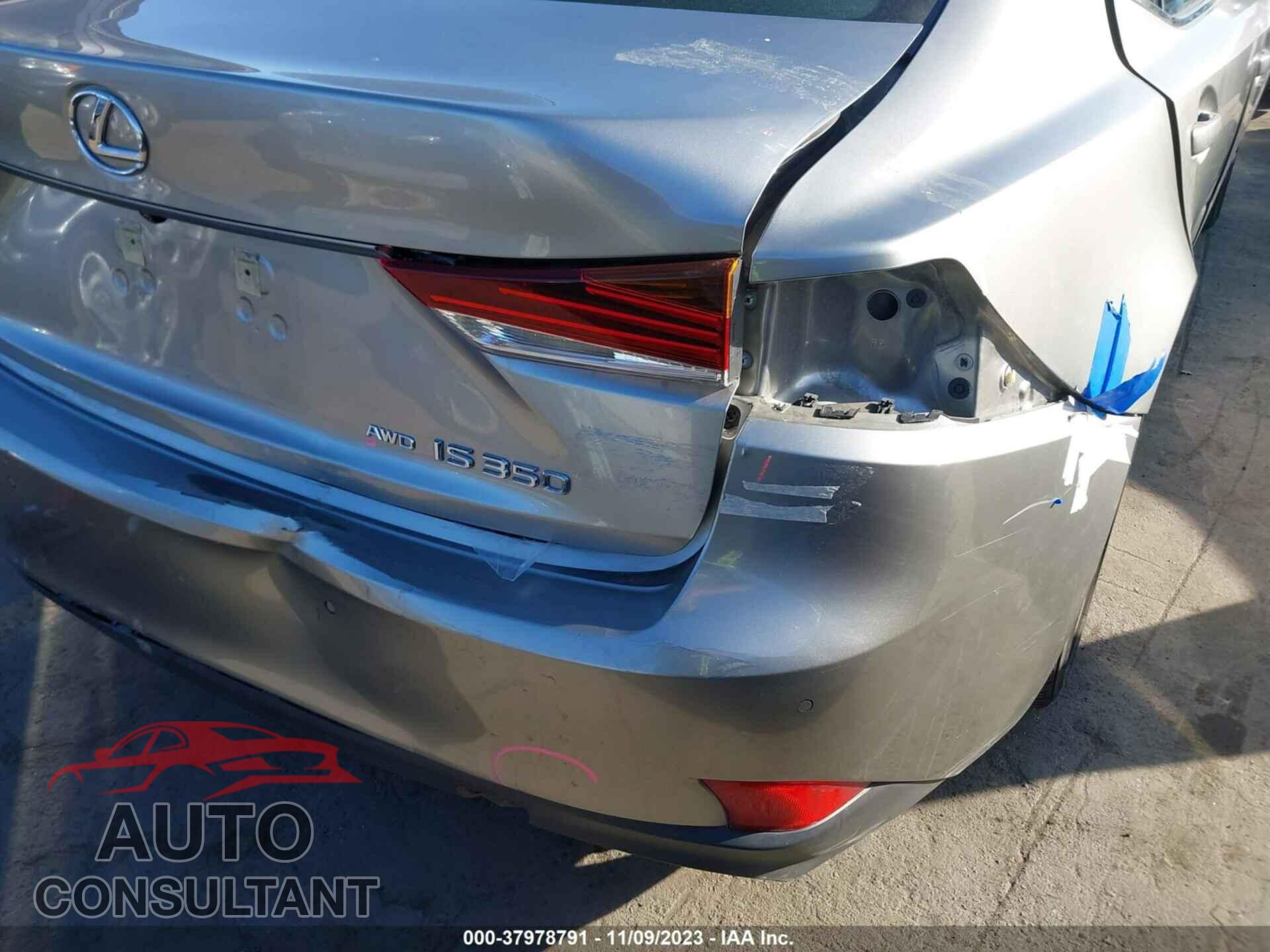 LEXUS IS 2017 - JTHCE1D27H5013342