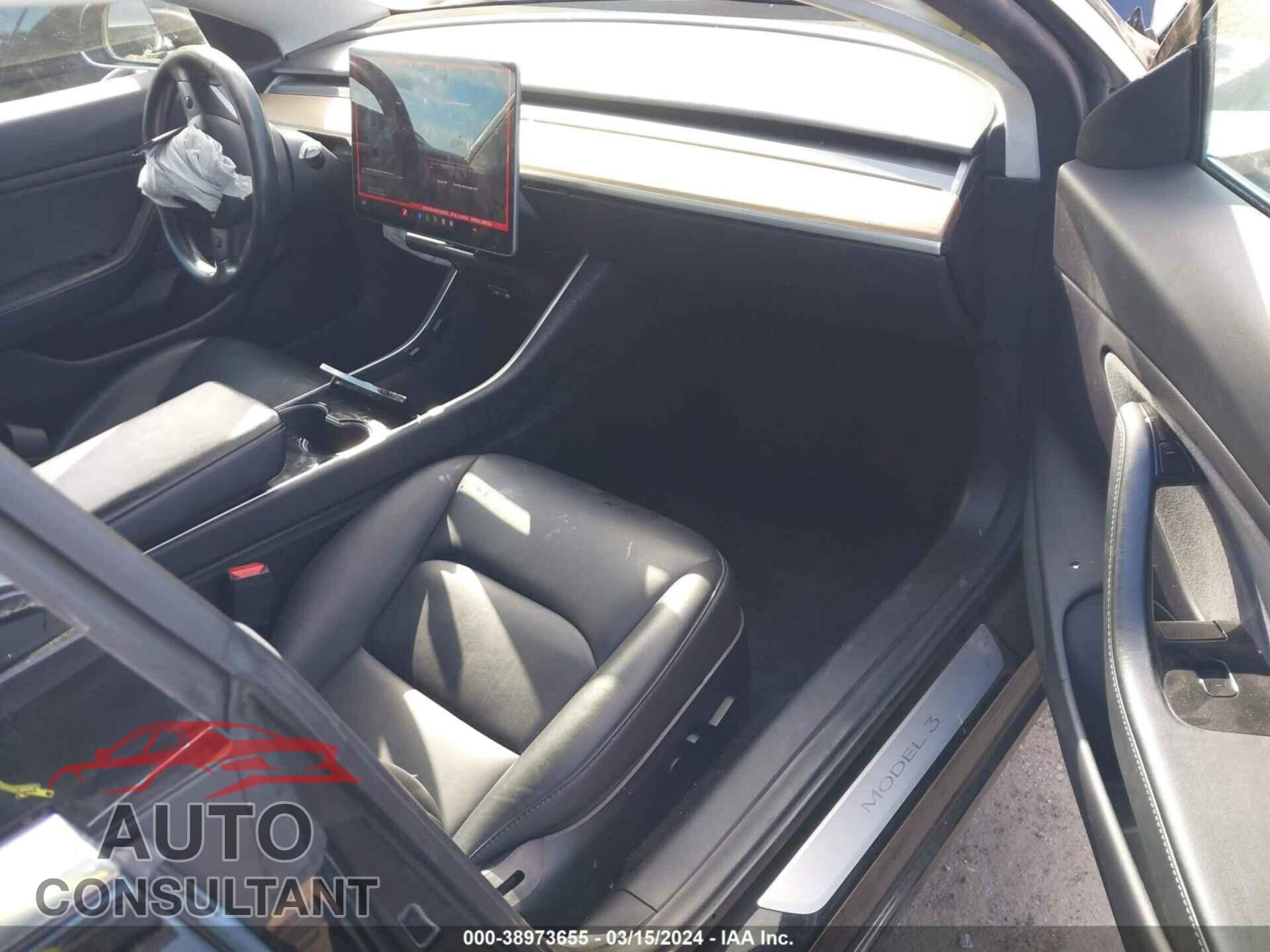 TESLA MODEL 3 2019 - 5YJ3E1EA8KF296511