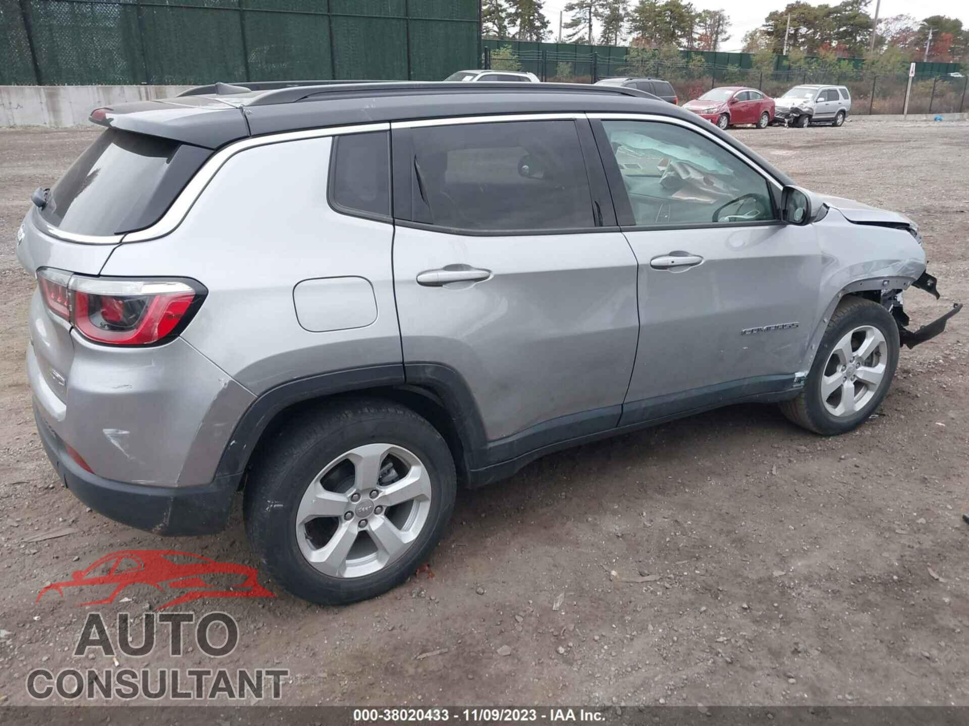 JEEP COMPASS 2018 - 3C4NJDBB3JT400731