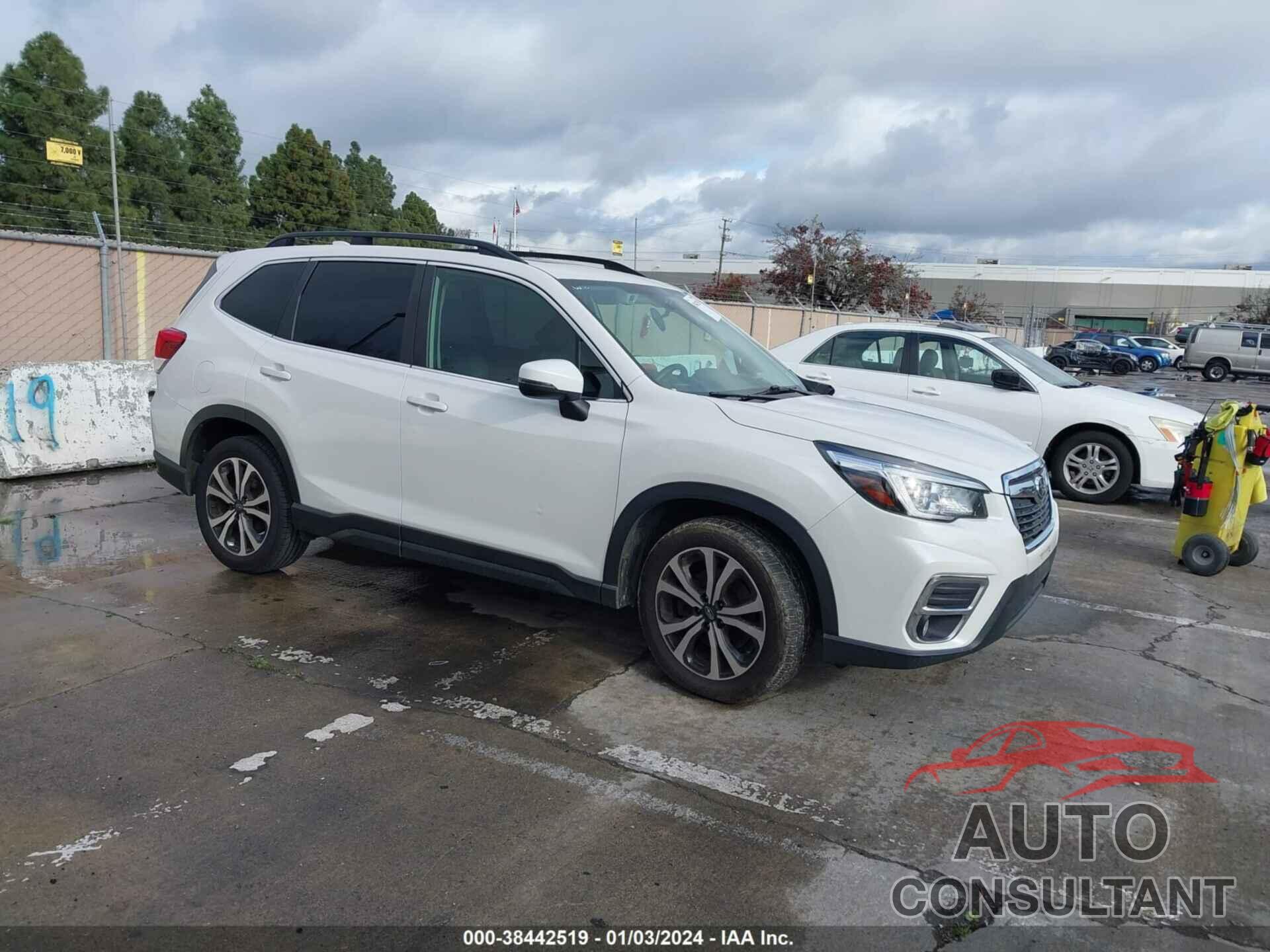 SUBARU FORESTER 2020 - JF2SKAUC4LH524613