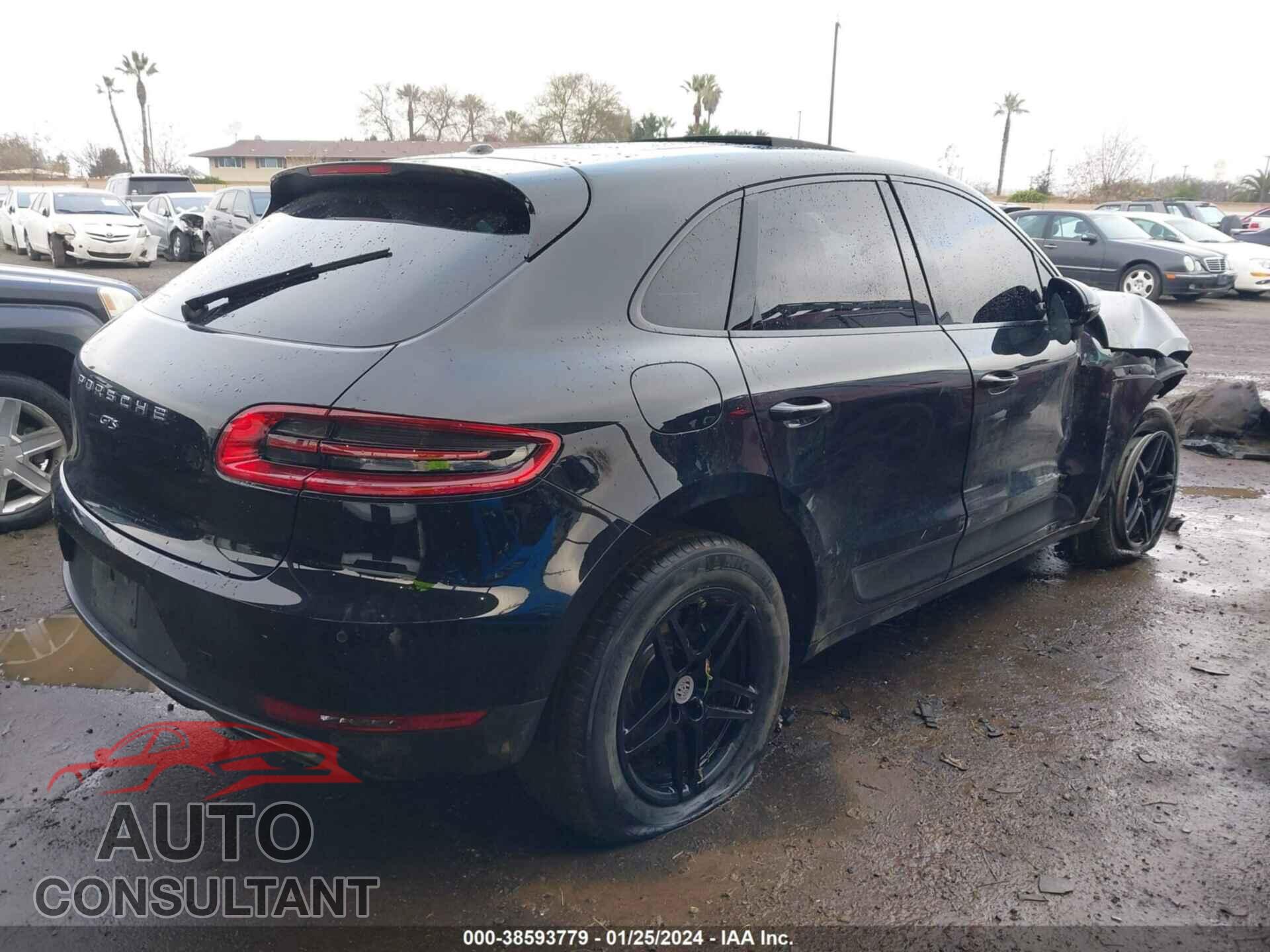 PORSCHE MACAN 2018 - WP1AA2A54JLB10040