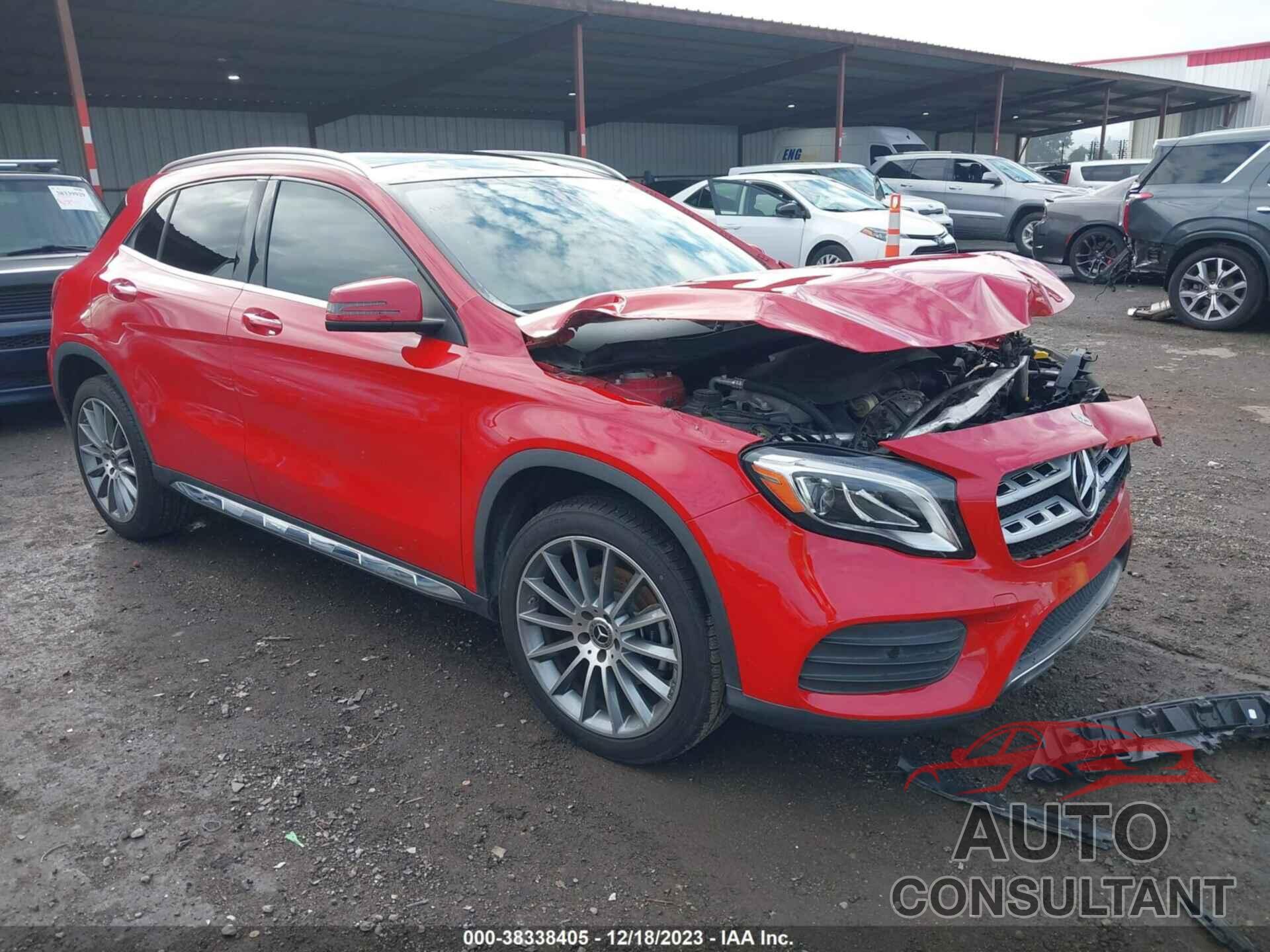 MERCEDES-BENZ GLA 250 2018 - WDCTG4GB8JJ434759