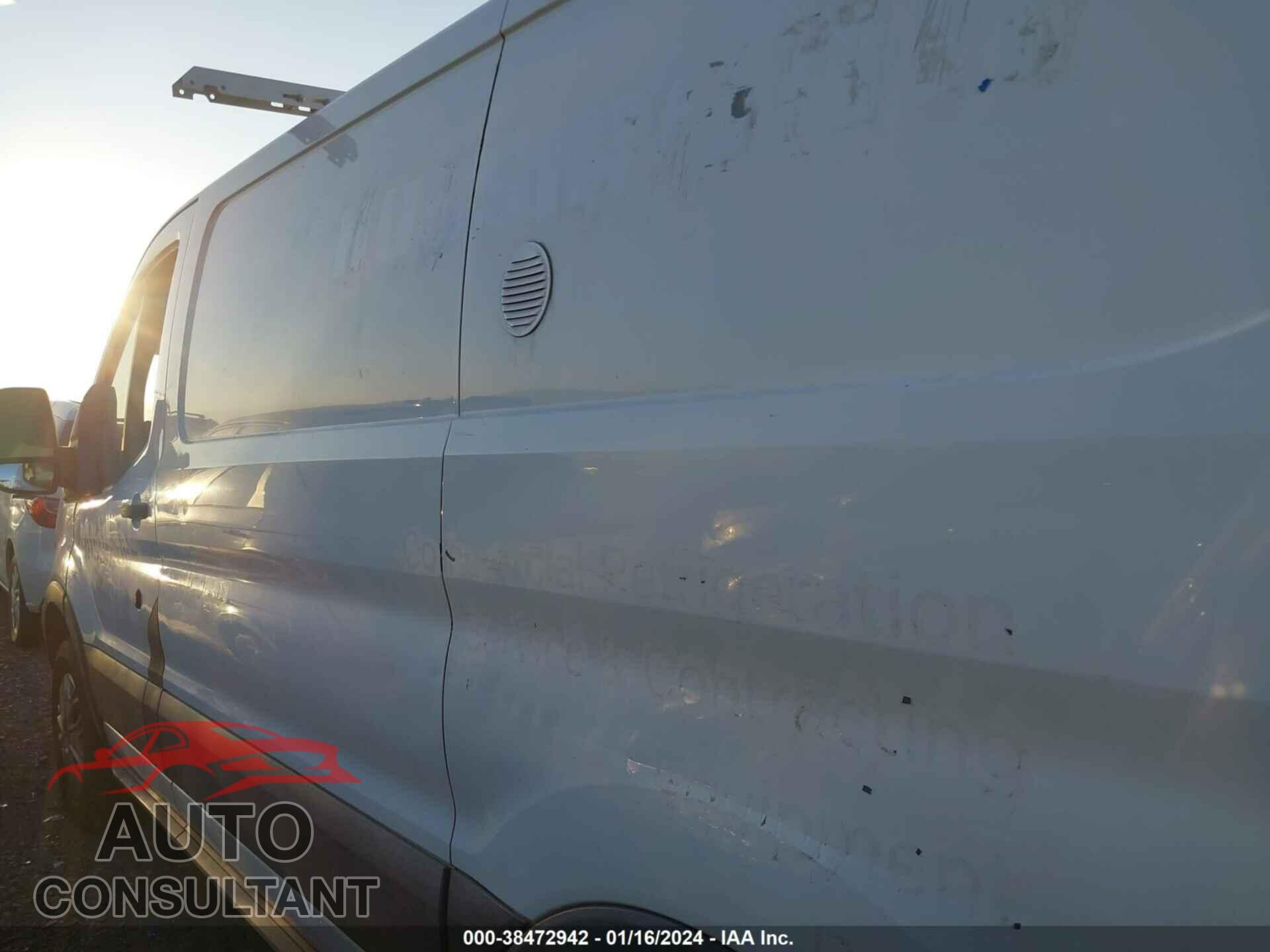 FORD TRANSIT-250 2015 - 1FTNR1YM0FKB09368