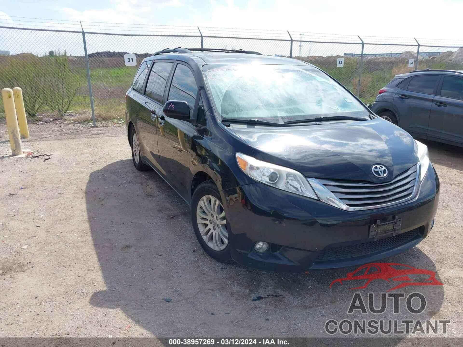 TOYOTA SIENNA 2016 - 5TDYK3DC3GS702081