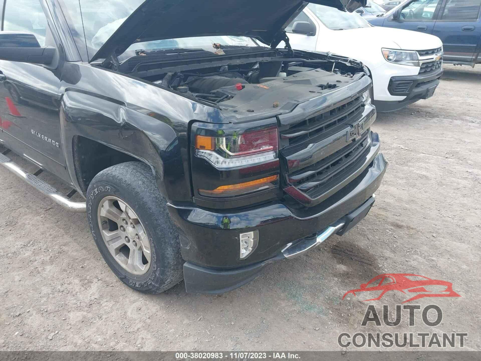 CHEVROLET SILVERADO 1500 2017 - 1GCVKREC3HZ339592