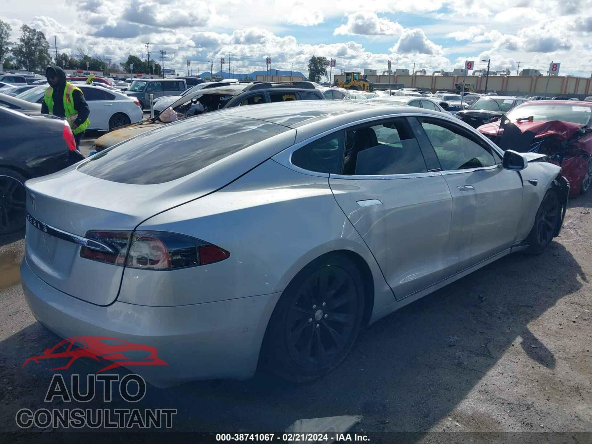 TESLA MODEL S 2017 - 5YJSA1E1XHF225875