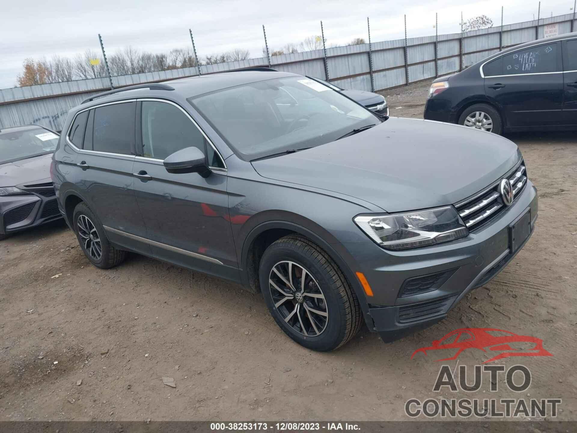 VOLKSWAGEN TIGUAN 2021 - 3VV2B7AX7MM099945