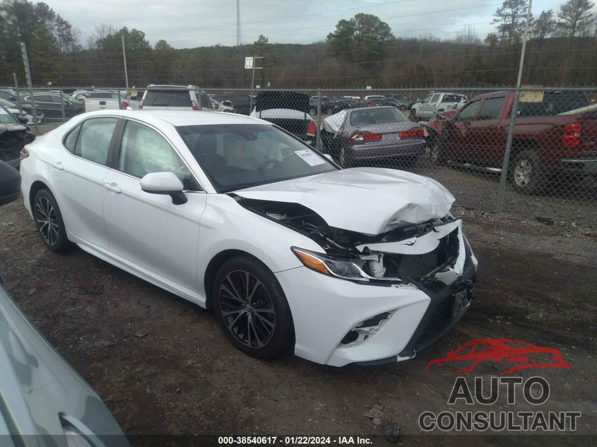 TOYOTA CAMRY 2020 - 4T1G11AK5LU915209