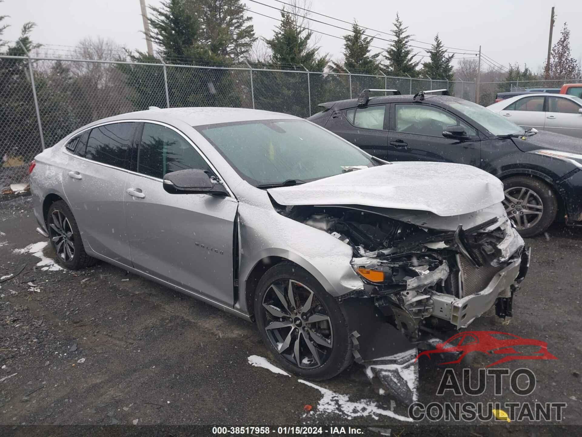 CHEVROLET MALIBU 2018 - 1G1ZD5ST6JF100742