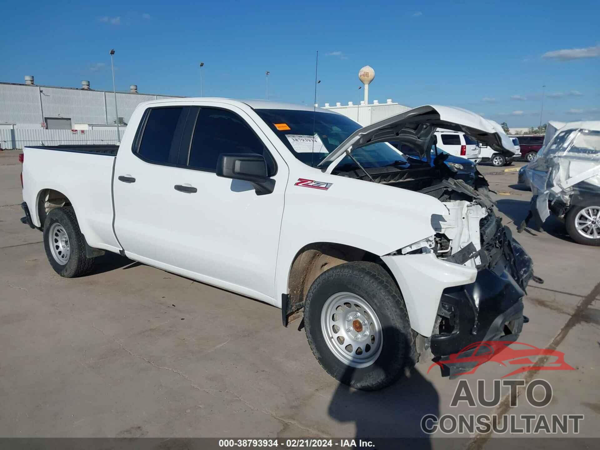 CHEVROLET SILVERADO 1500 2021 - 1GCRYAEF9MZ406542