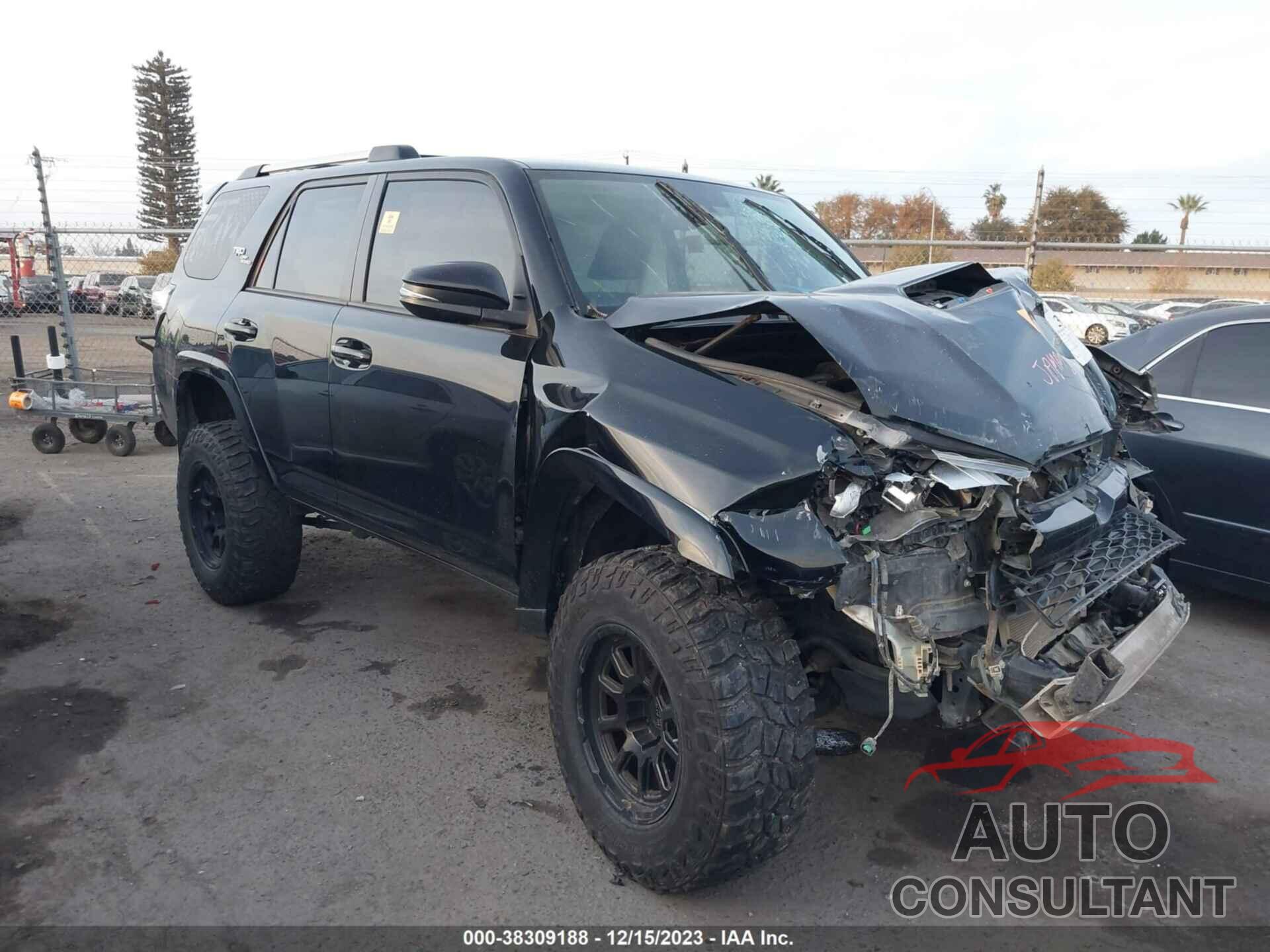 TOYOTA 4RUNNER 2018 - JTEBU5JR7J5503421