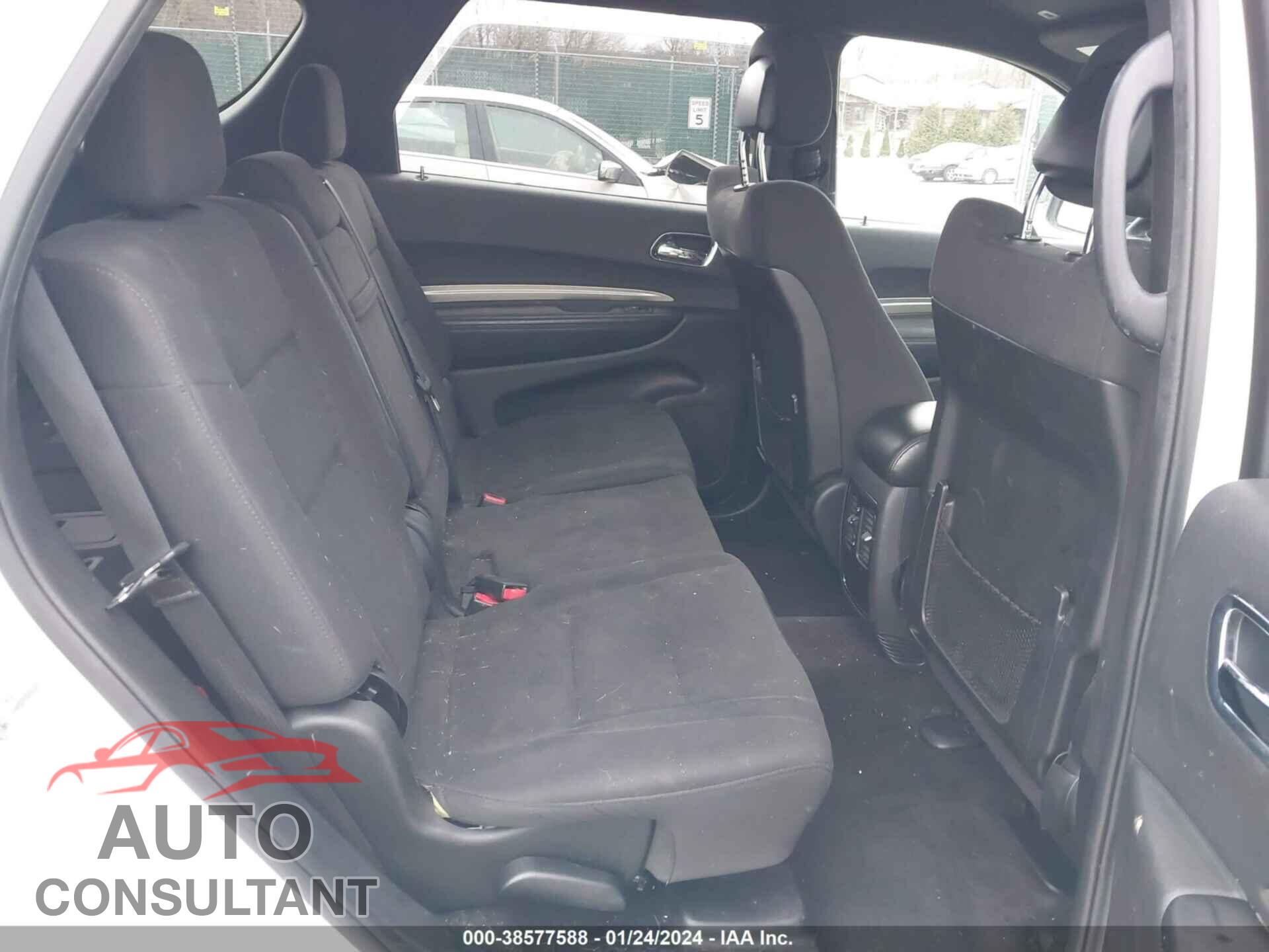 DODGE DURANGO 2018 - 1C4RDJAG2JC213769