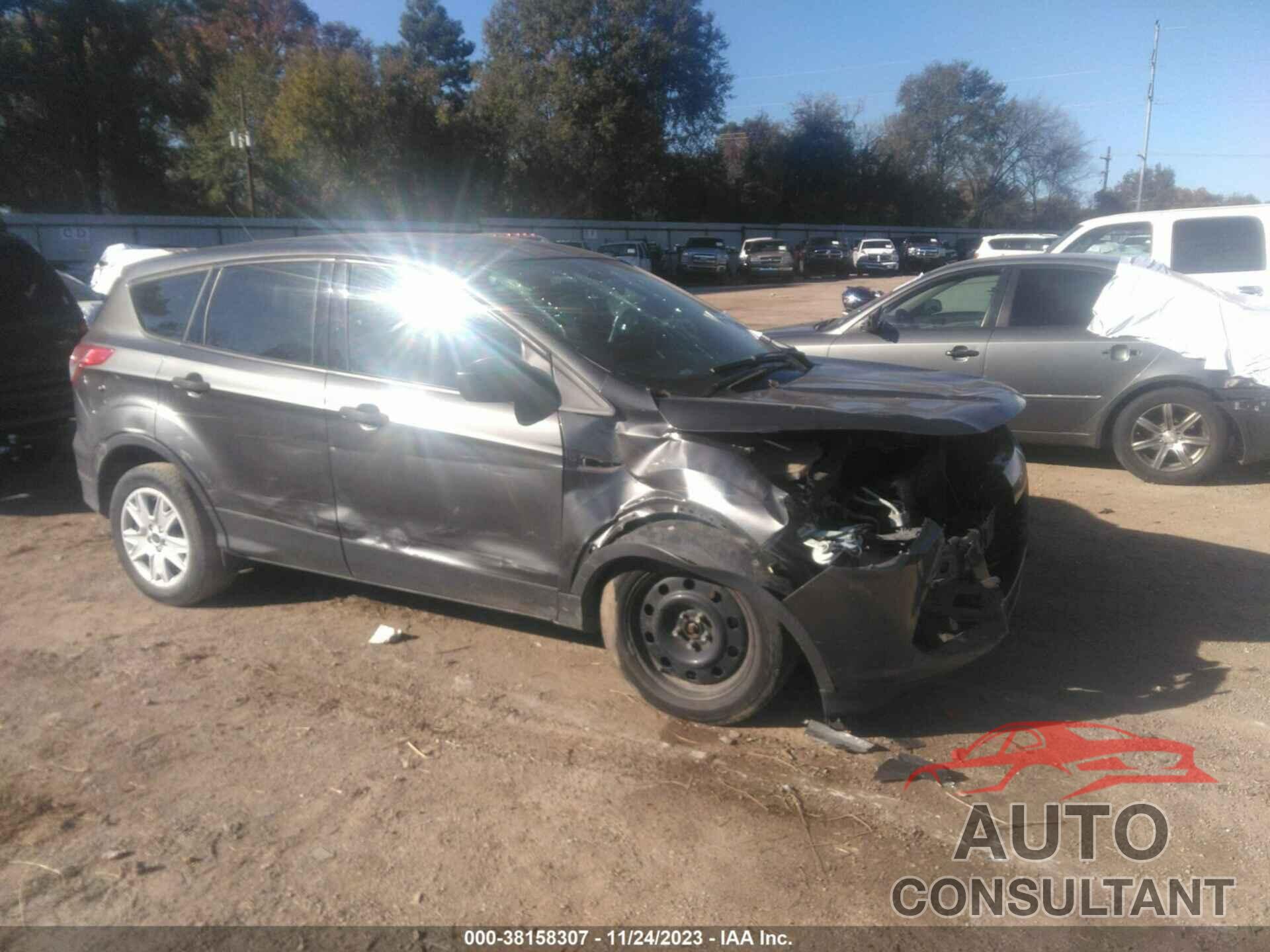 FORD ESCAPE 2016 - 1FMCU0F78GUA66008