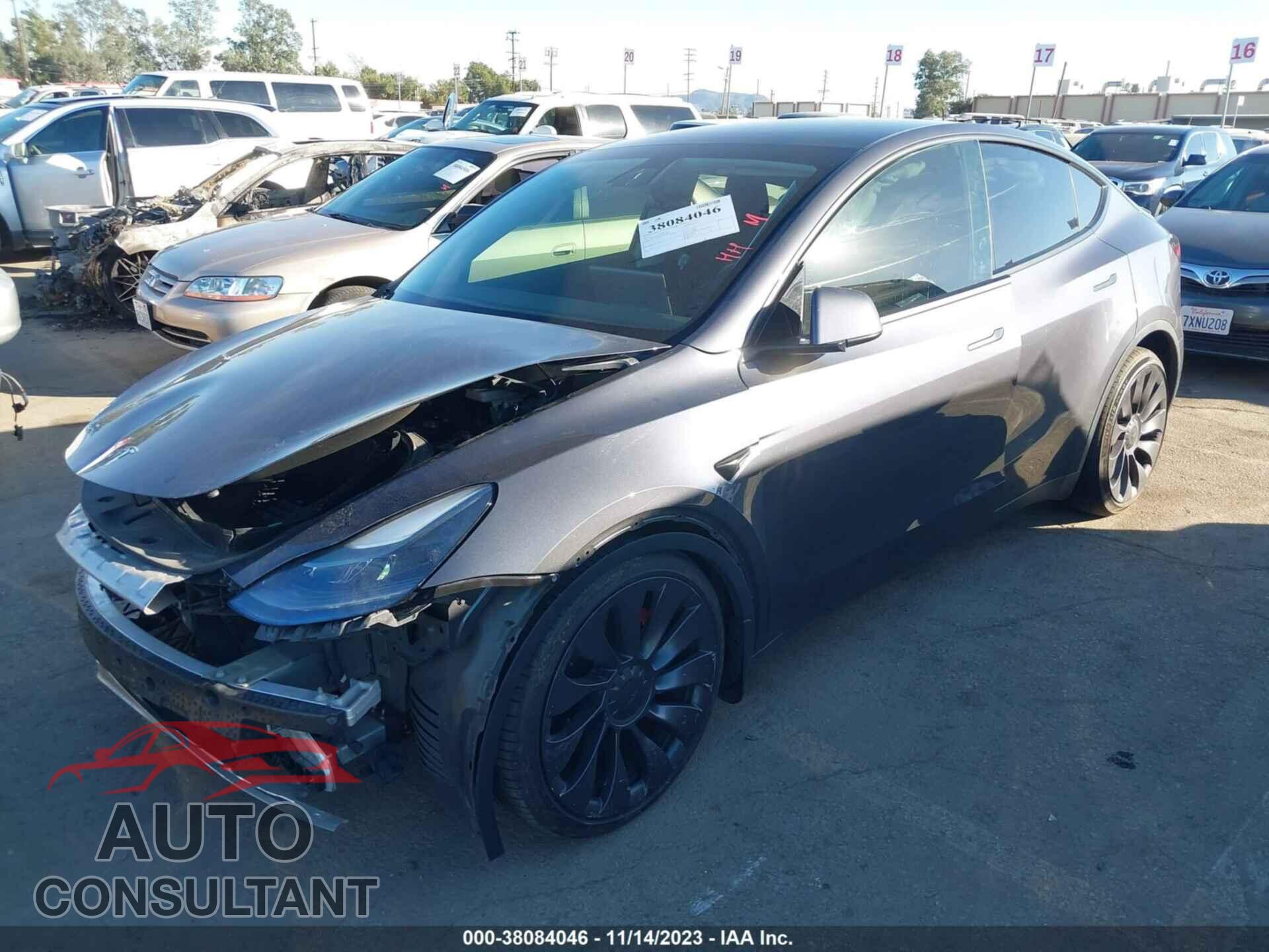TESLA MODEL Y 2021 - 5YJYGDEF7MF202070