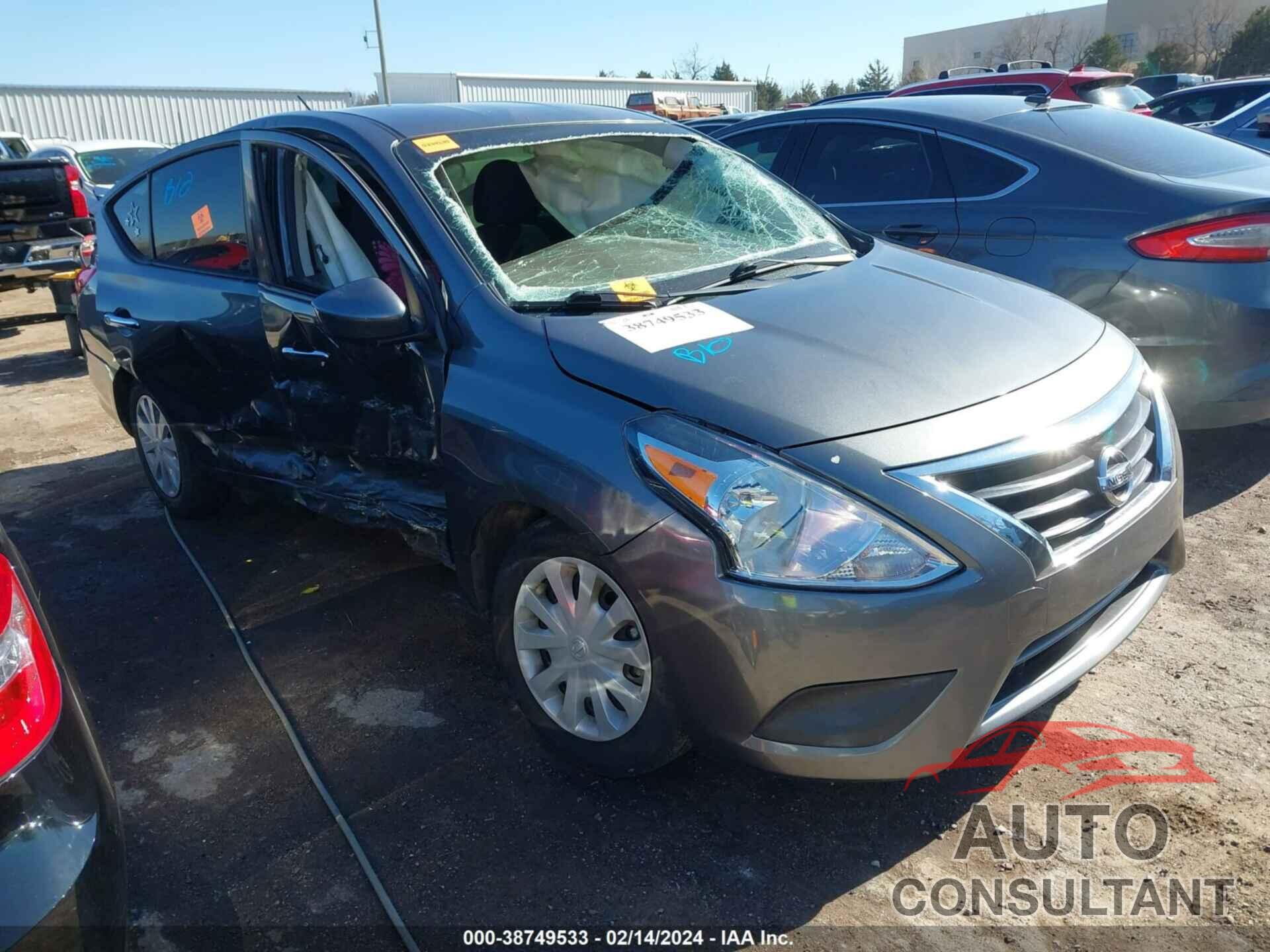 NISSAN VERSA 2019 - 3N1CN7AP3KL824974