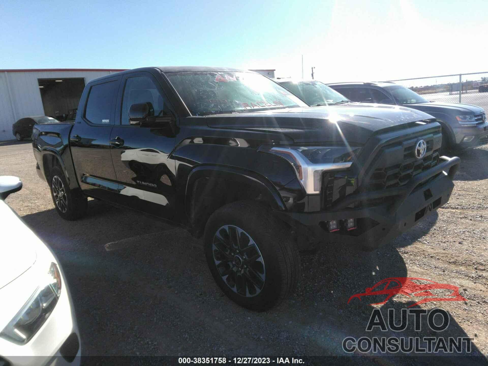 TOYOTA TUNDRA 2022 - 5TFLA5DB3NX045810