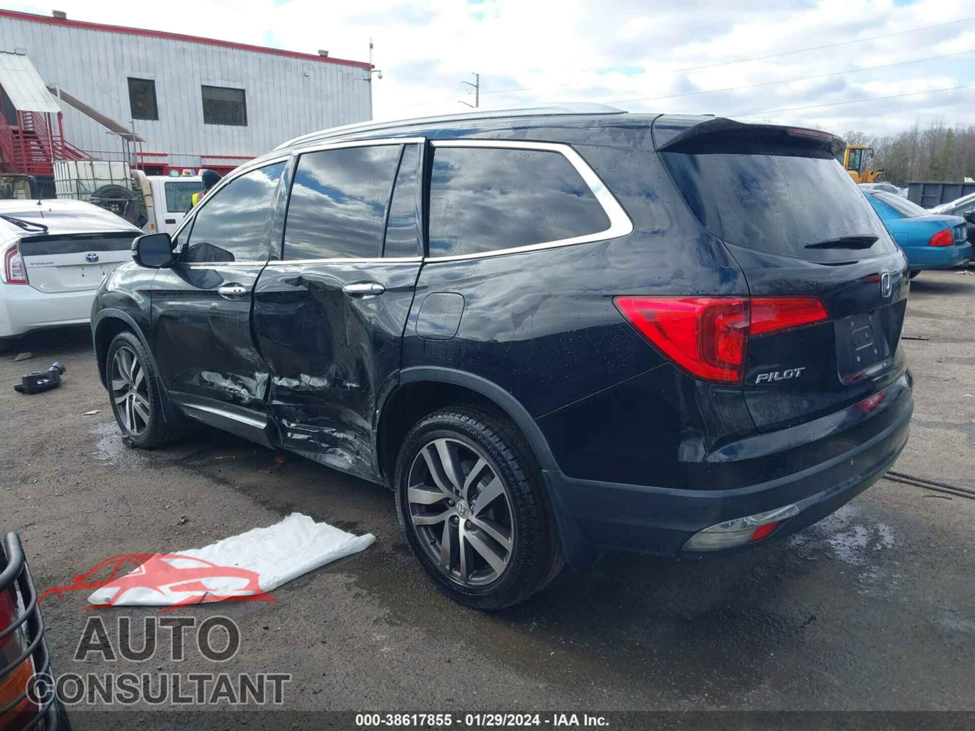 HONDA PILOT 2017 - 5FNYF6H02HB072937