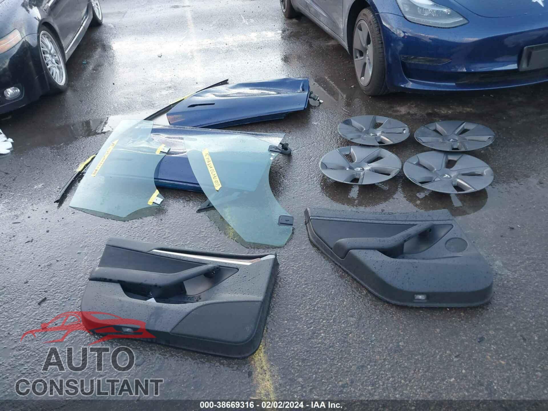 TESLA MODEL 3 2023 - 5YJ3E1EAXPF481506