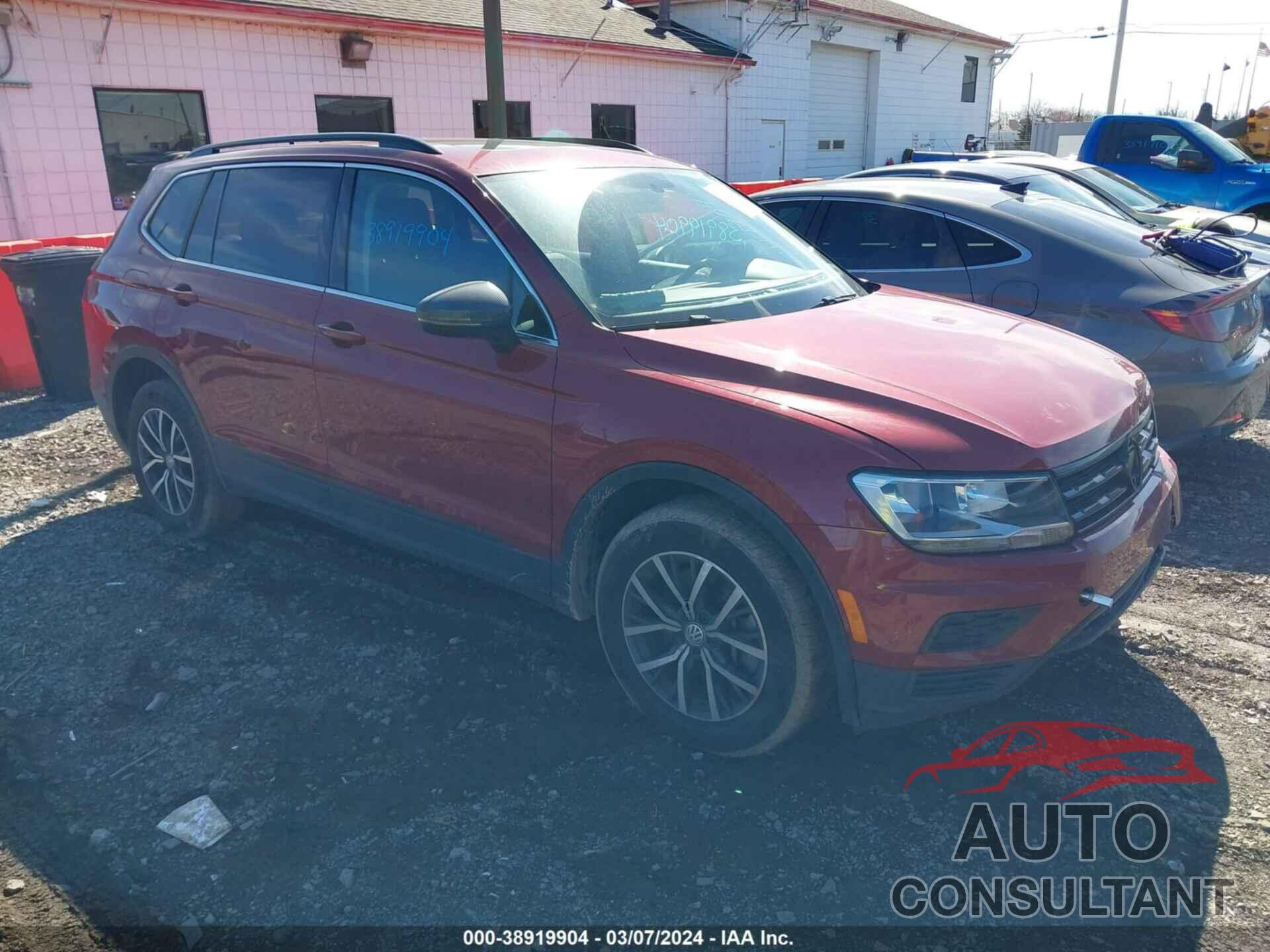 VOLKSWAGEN TIGUAN 2019 - 3VV2B7AXXKM025996