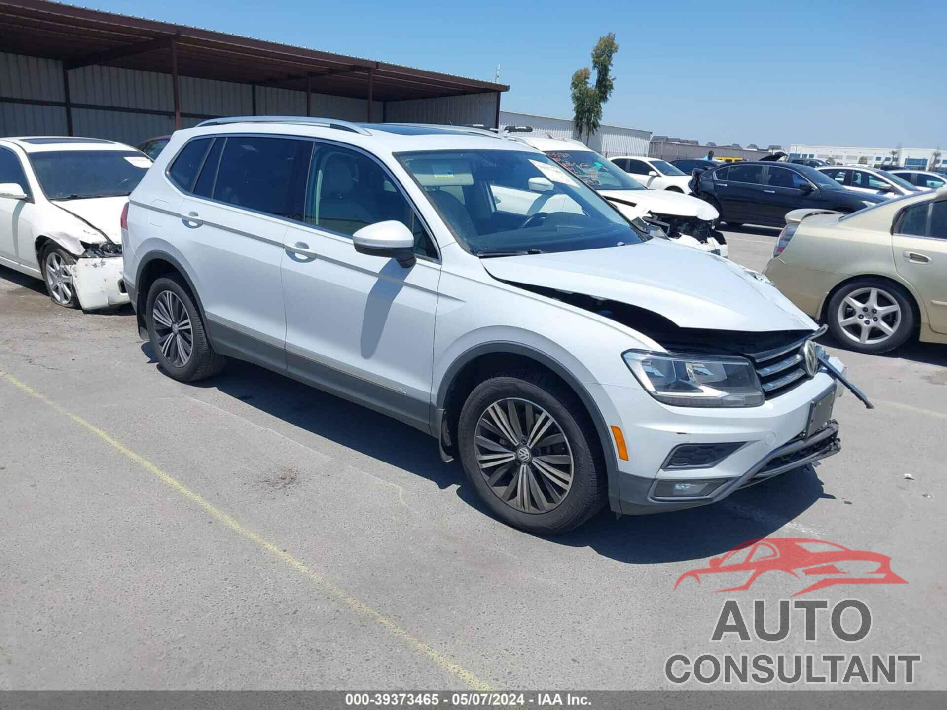 VOLKSWAGEN TIGUAN 2018 - 3VV3B7AX6JM066970