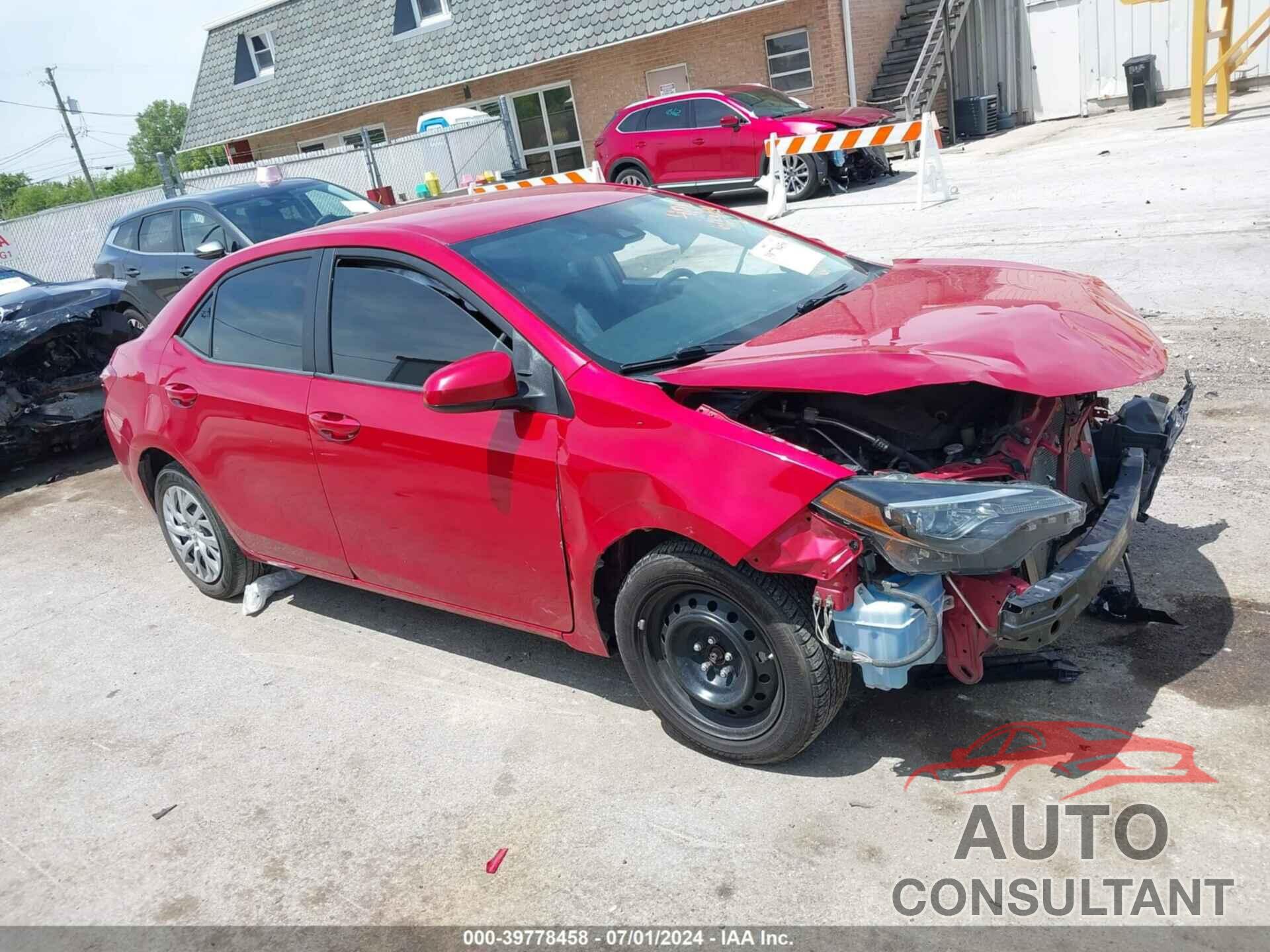 TOYOTA COROLLA 2018 - 2T1BURHE0JC102813