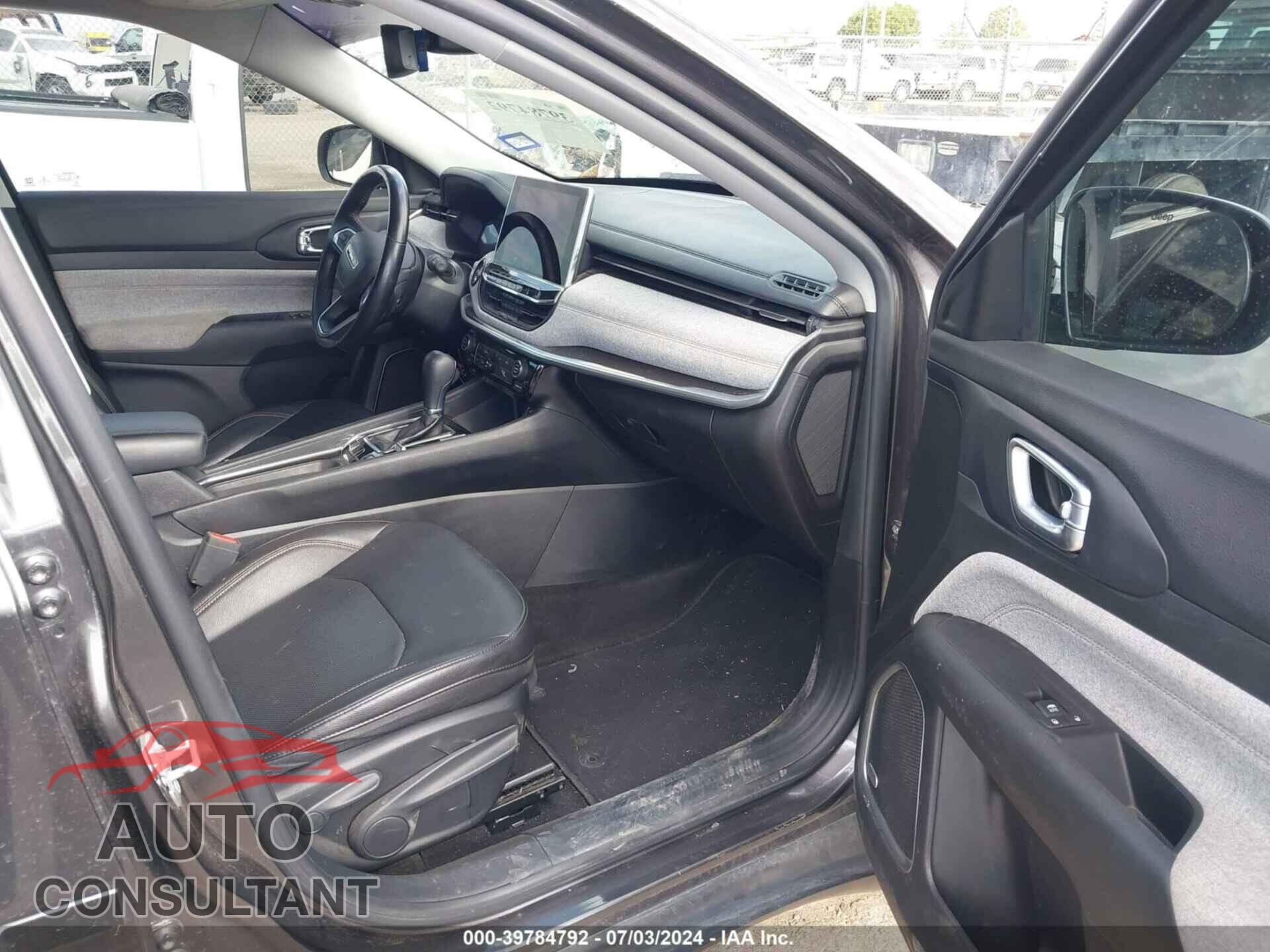 JEEP COMPASS 2022 - 3C4NJDFB3NT128035