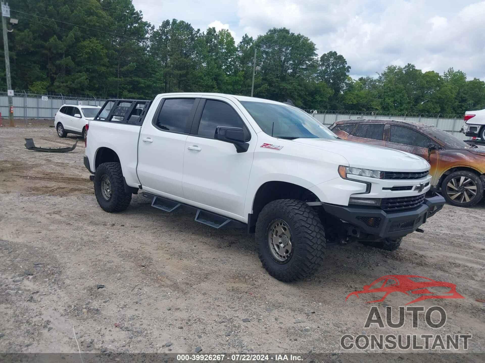 CHEVROLET SILVERADO 1500 2021 - 1GCUYEED8MZ361741