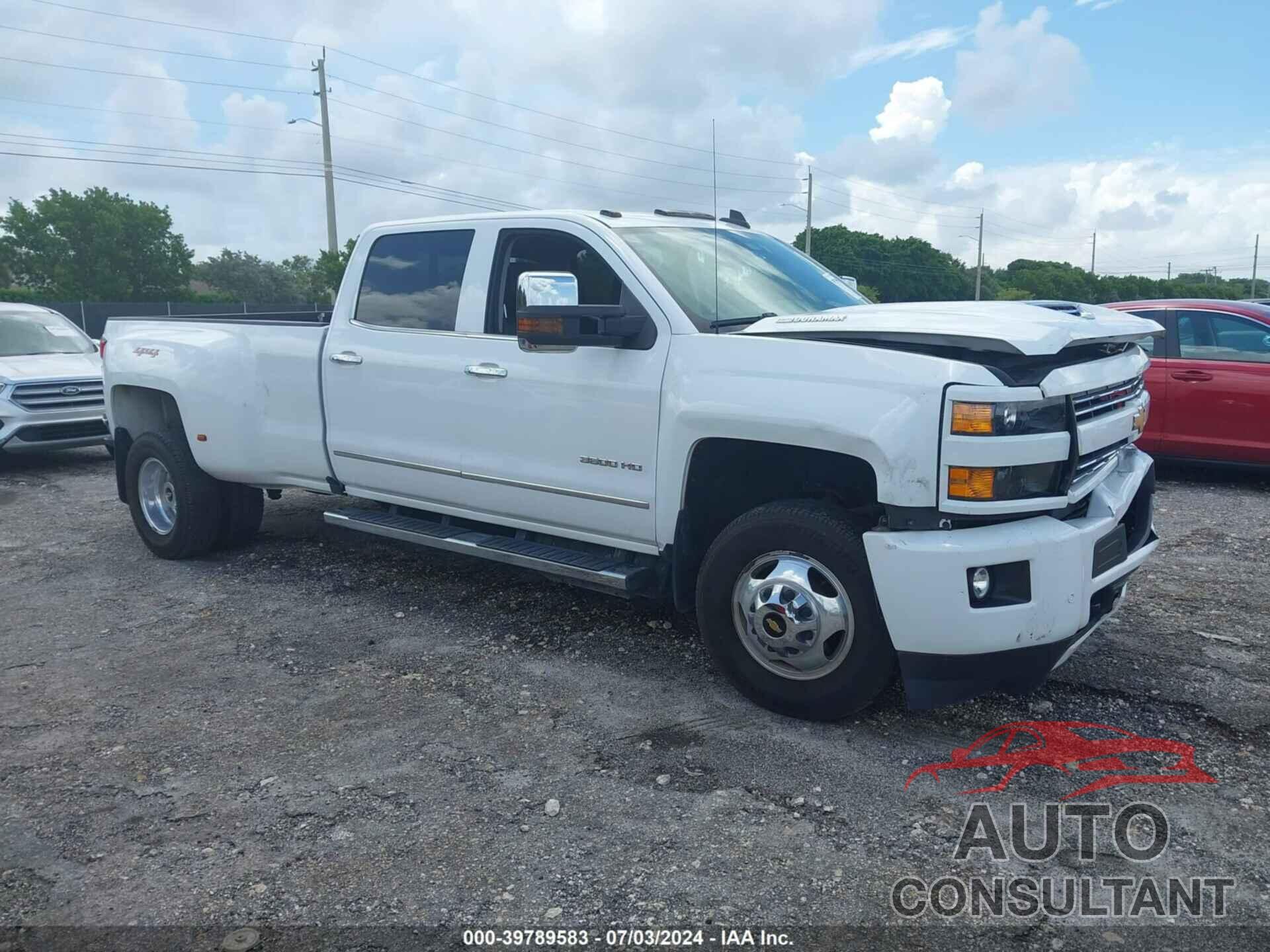 CHEVROLET SILVERADO 3500HD 2018 - 1GC4K0CY2JF222051