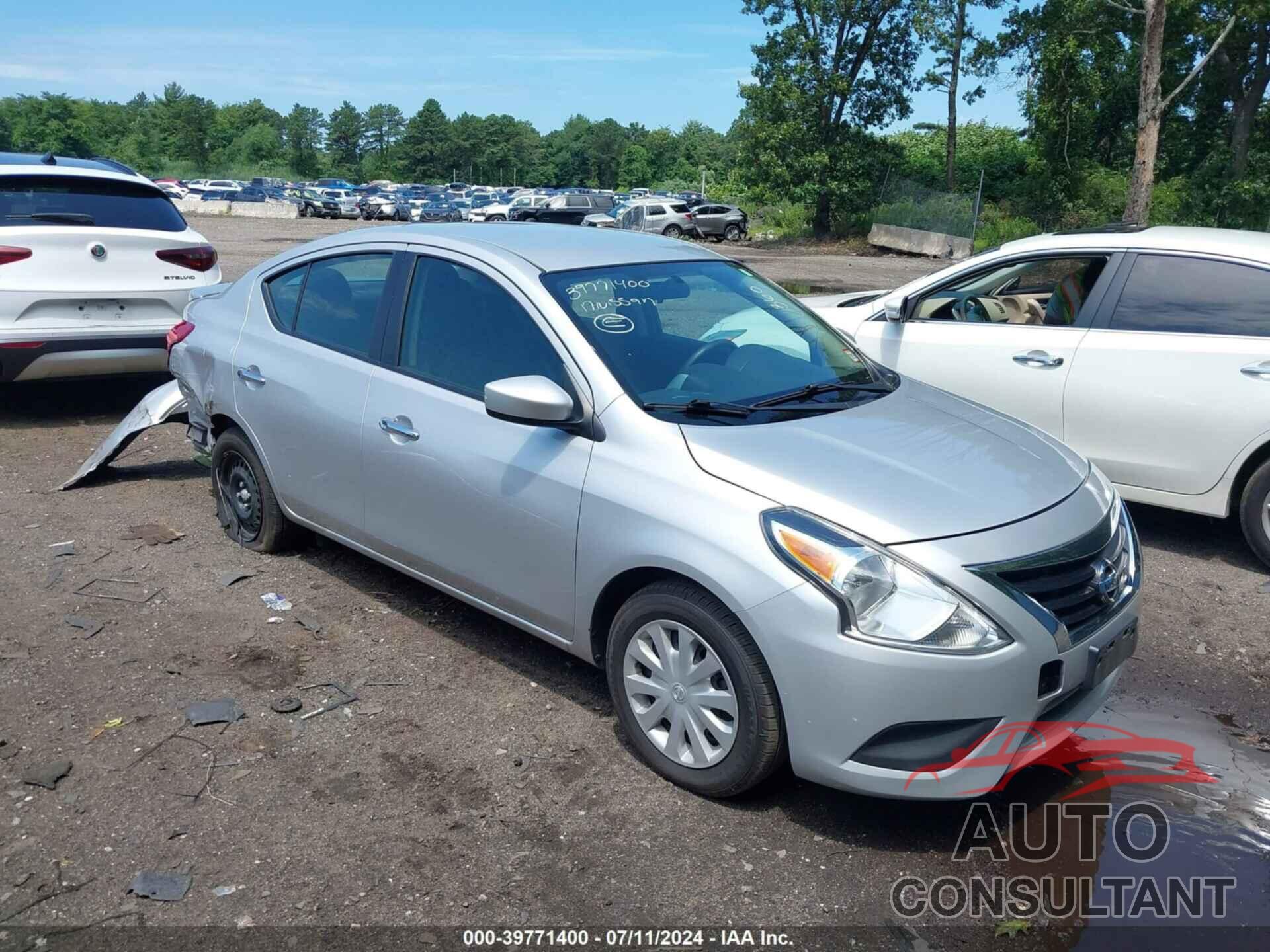 NISSAN VERSA 2017 - 3N1CN7AP5HL802239