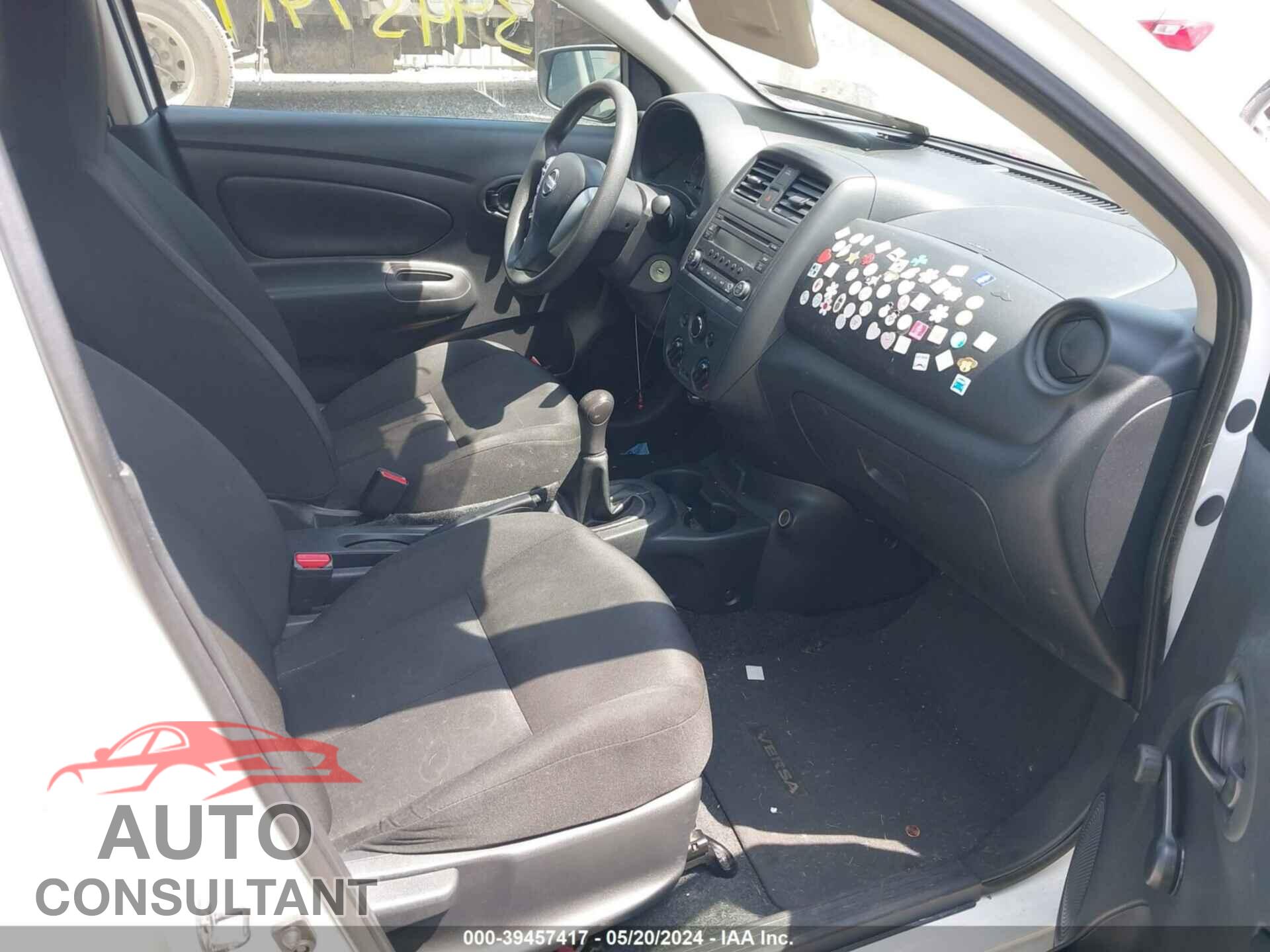 NISSAN VERSA 2017 - 3N1CN7AP1HL866679