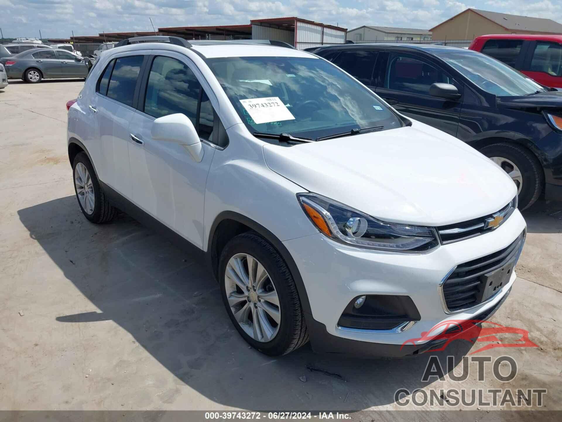 CHEVROLET TRAX 2018 - 3GNCJMSB8JL258052