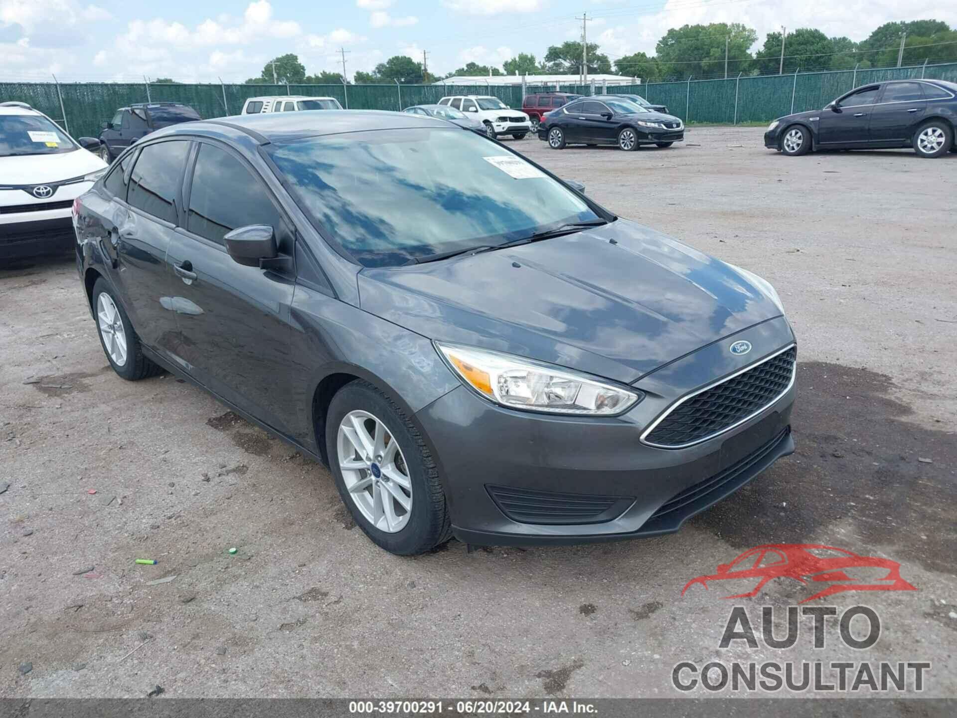 FORD FOCUS 2018 - 1FADP3F29JL204308