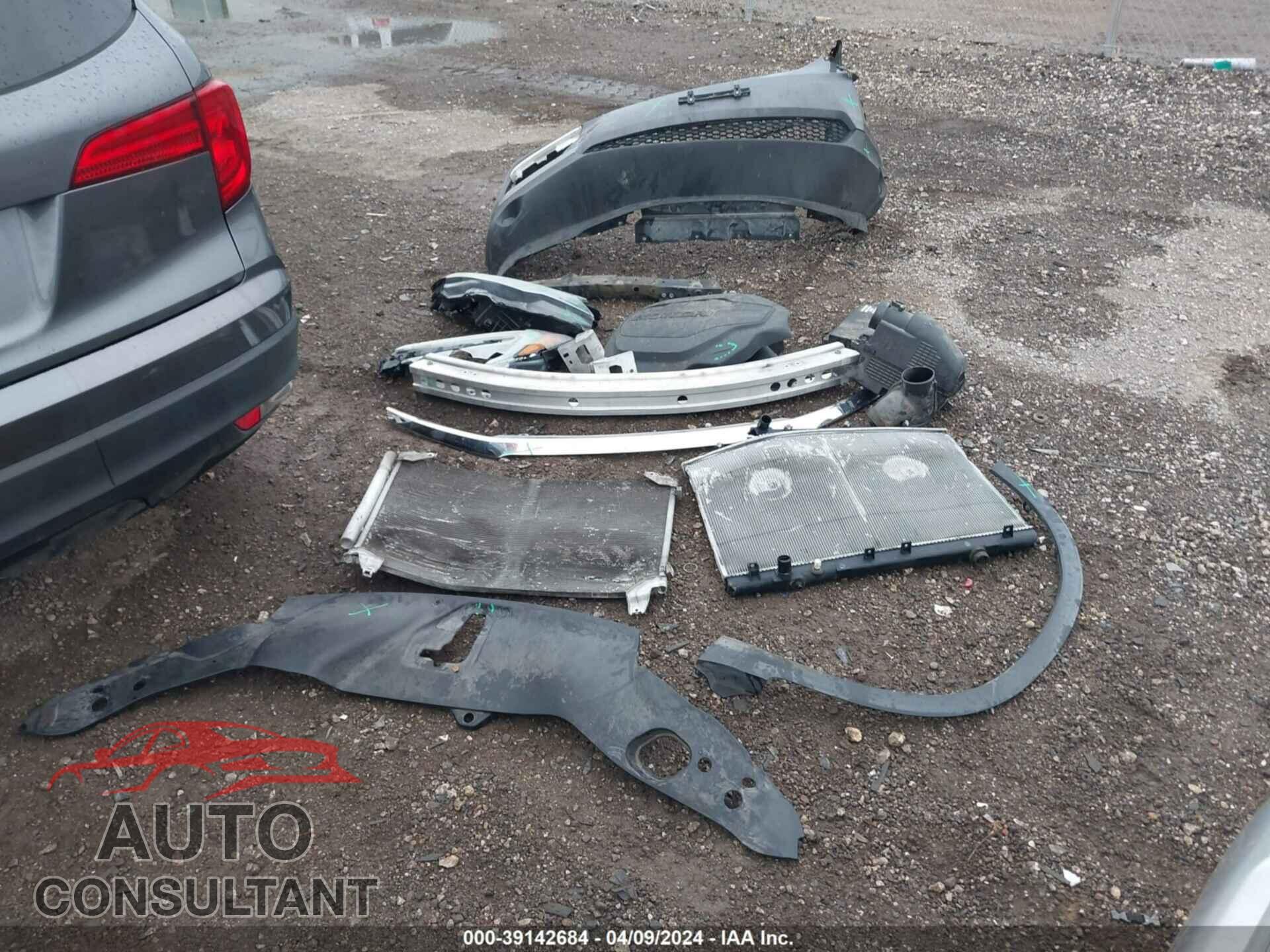 HONDA PILOT 2017 - 5FNYF5H12HB044896