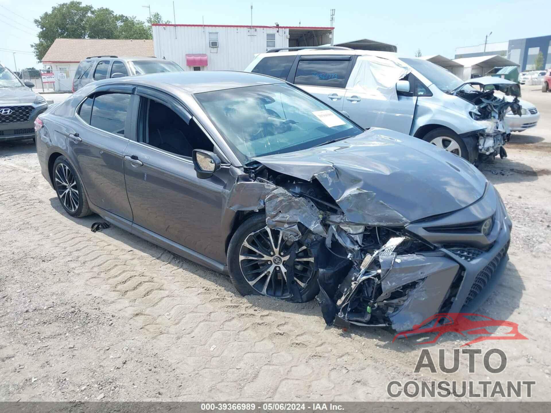 TOYOTA CAMRY 2019 - 4T1B11HK0KU270645