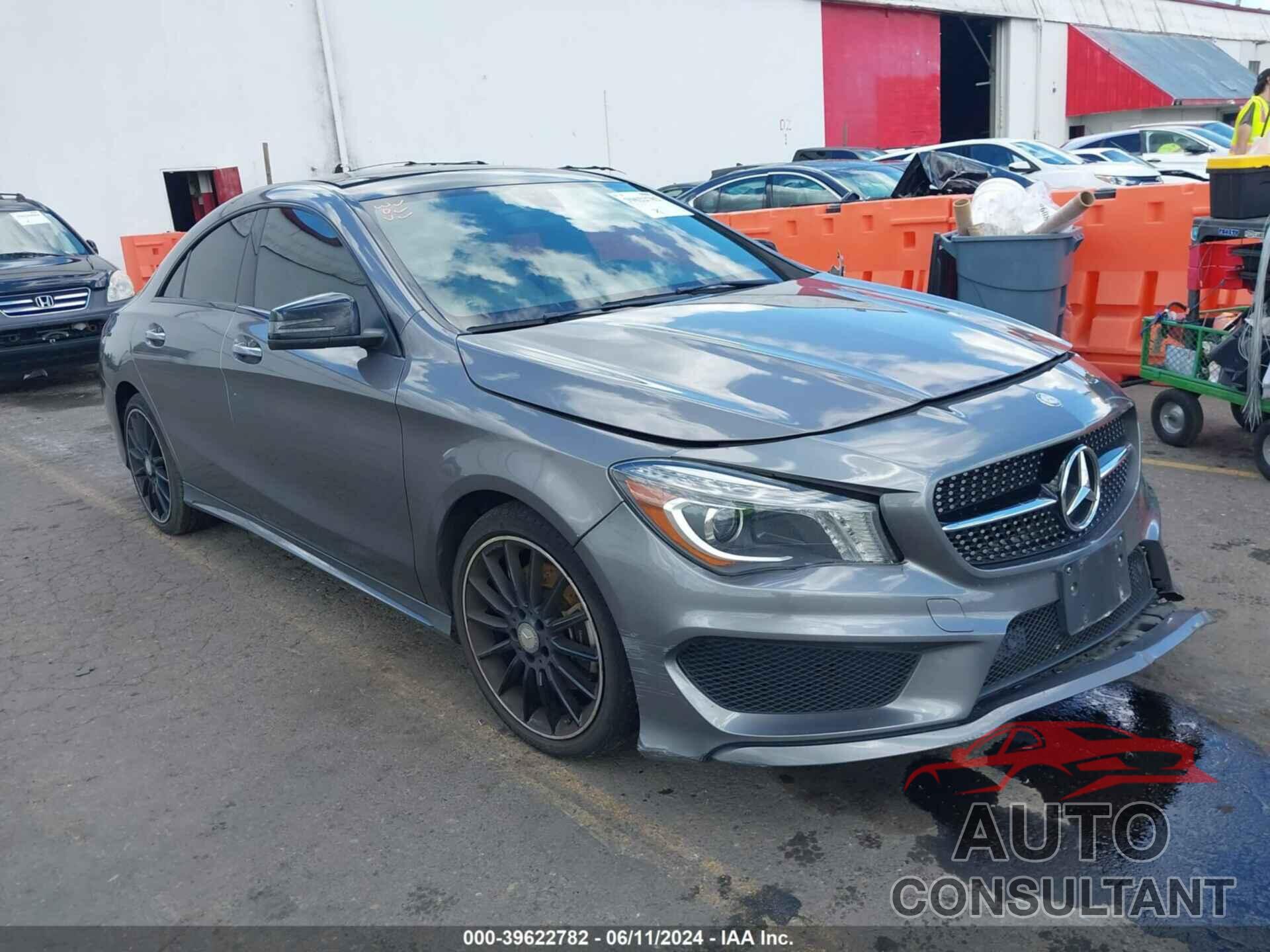 MERCEDES-BENZ CLA 250 2016 - WDDSJ4GB8GN374301