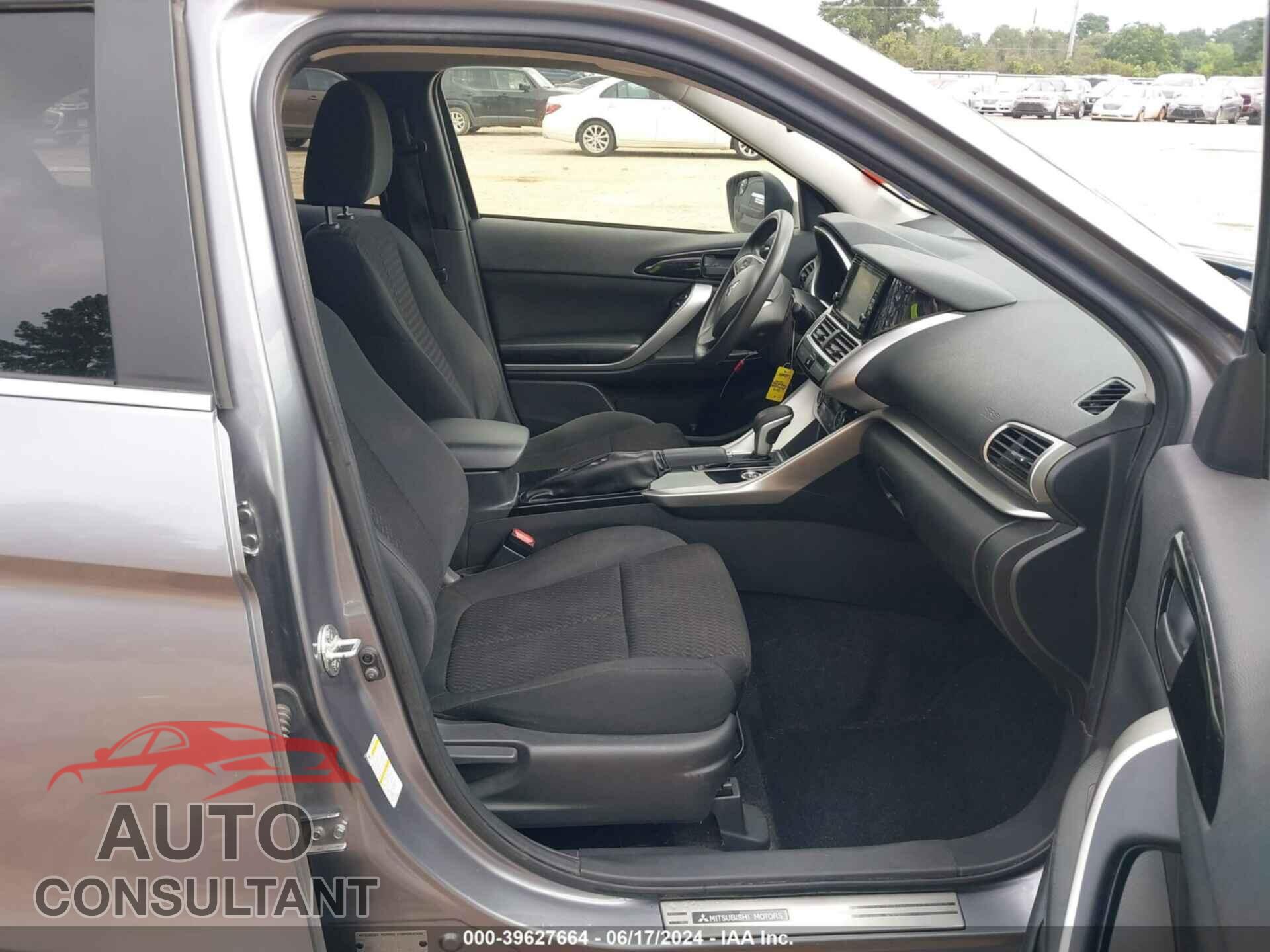 MITSUBISHI ECLIPSE CROSS 2018 - JA4AT3AA1JZ062776