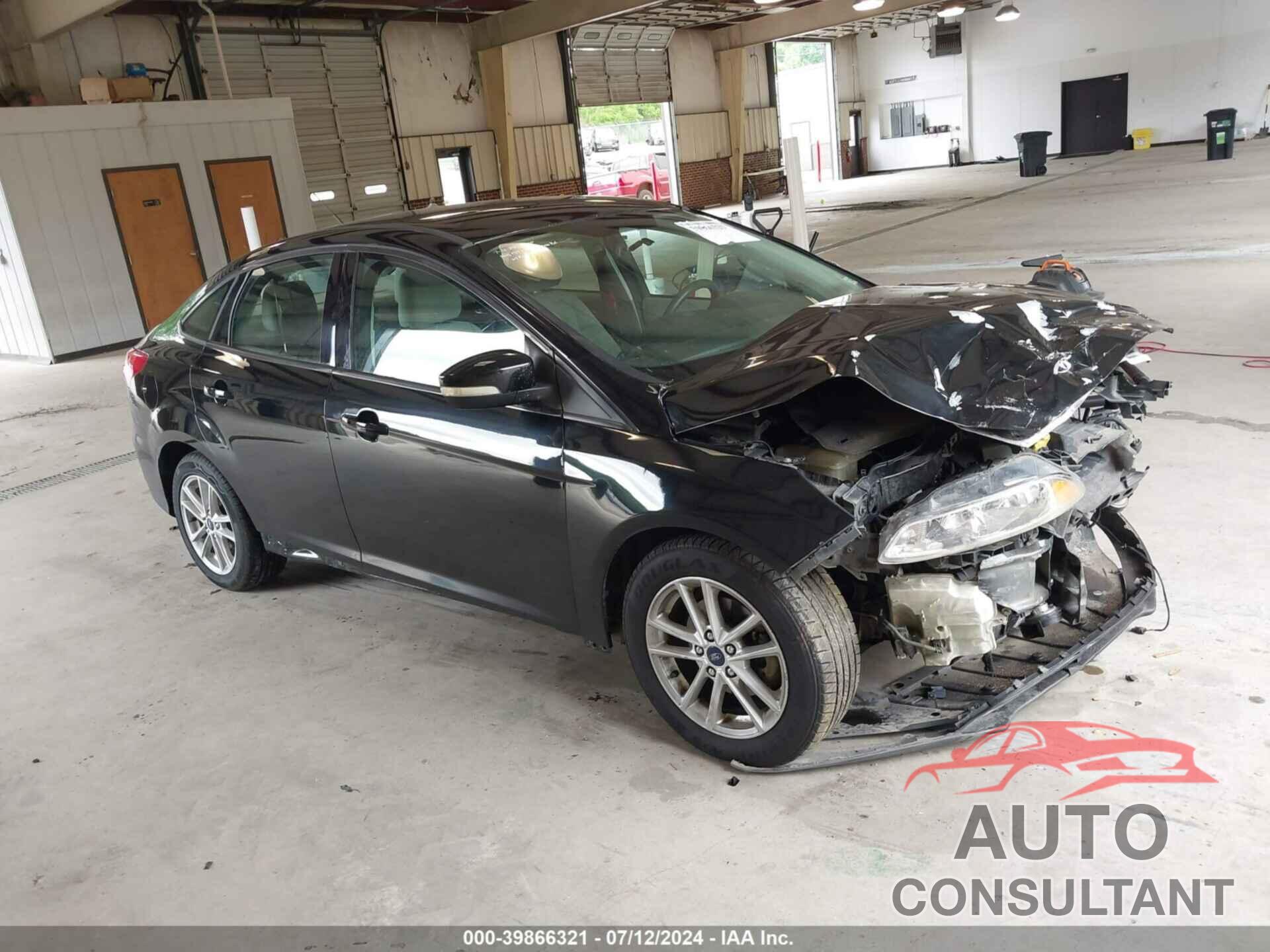 FORD FOCUS 2017 - 1FADP3F28HL231235