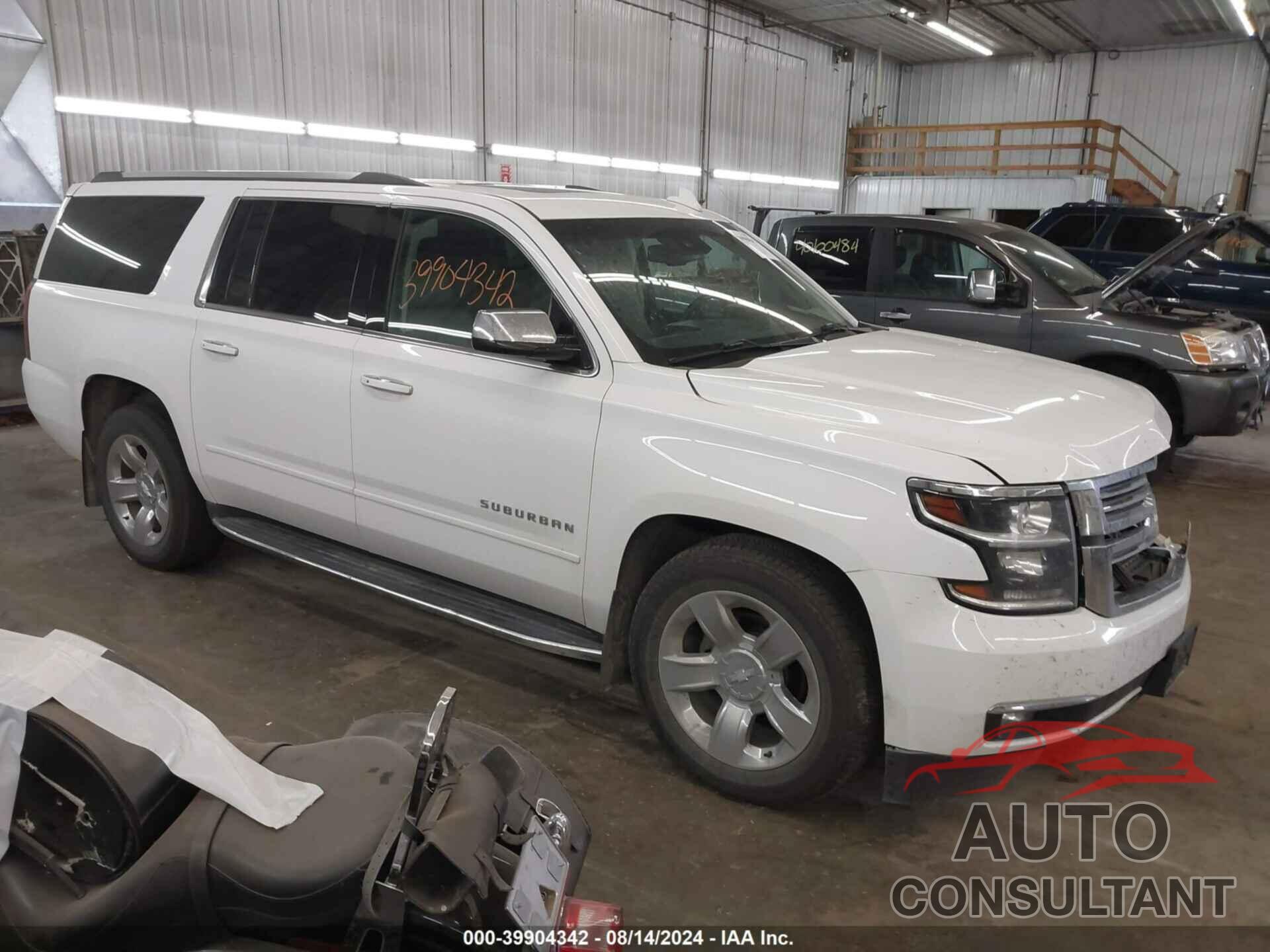 CHEVROLET SUBURBAN 2017 - 1GNSKJKC9HR173742