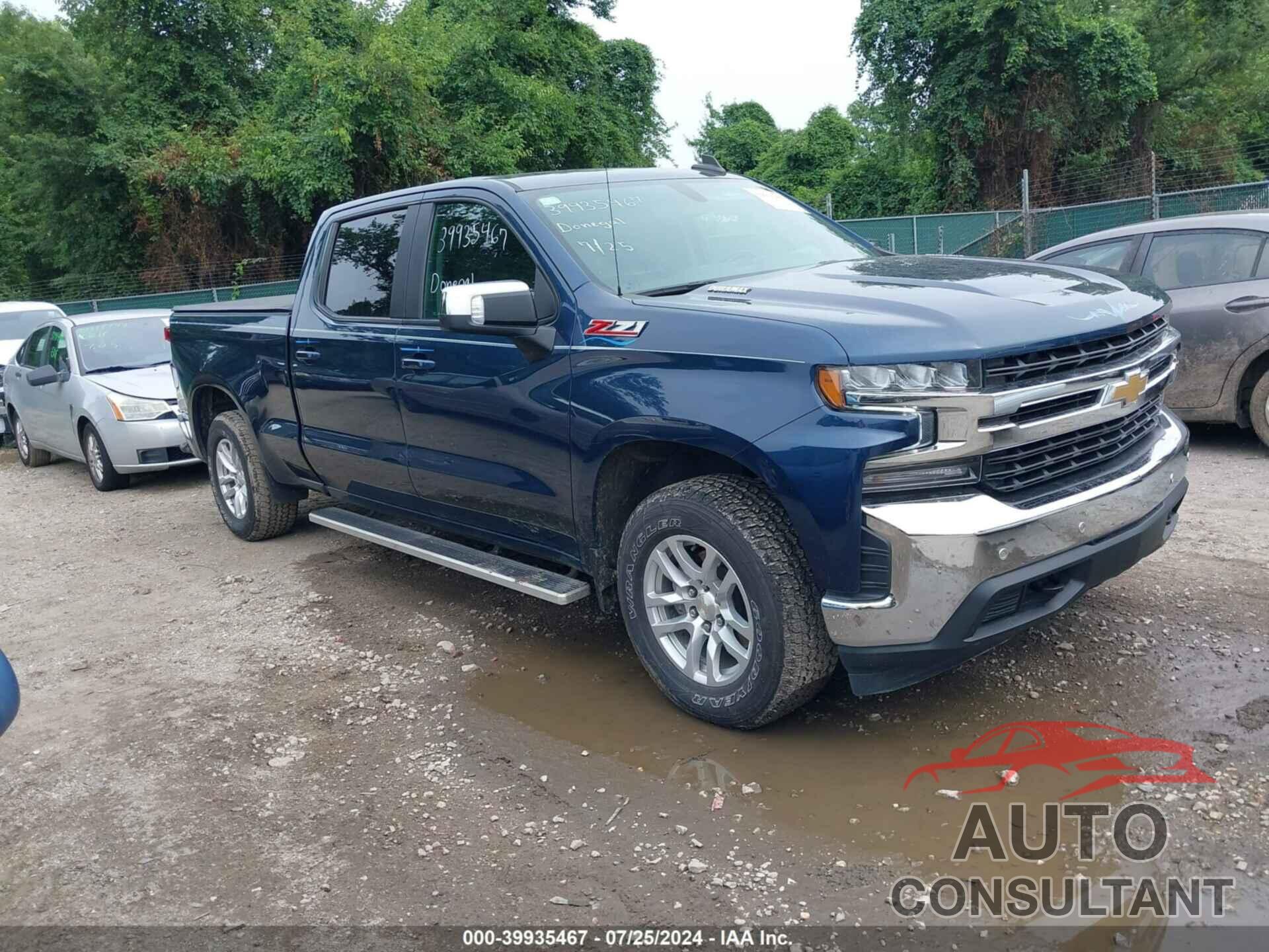 CHEVROLET SILVERADO 1500 2021 - 3GCUYDET2MG286536