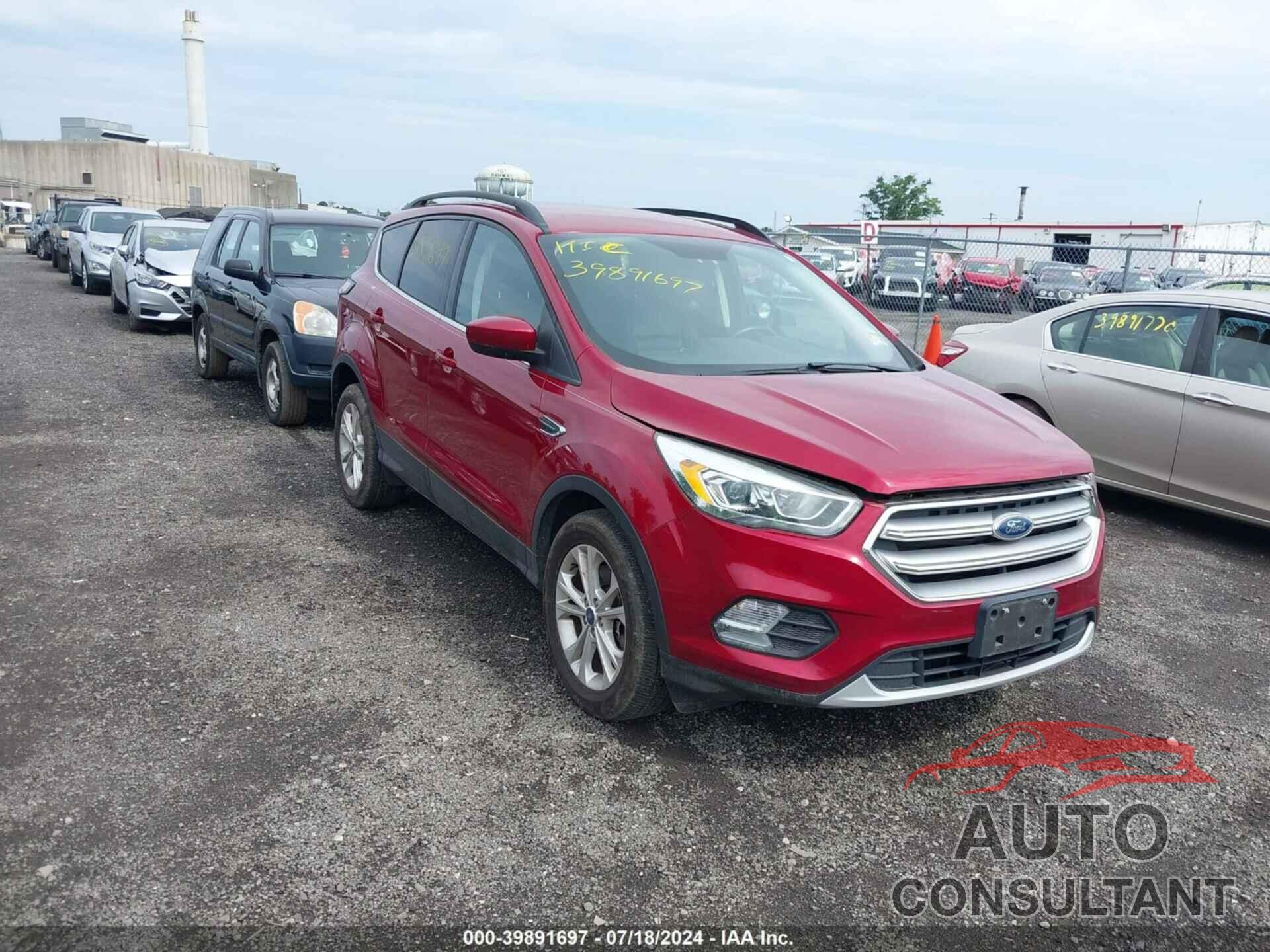 FORD ESCAPE 2017 - 1FMCU9GD2HUD33847