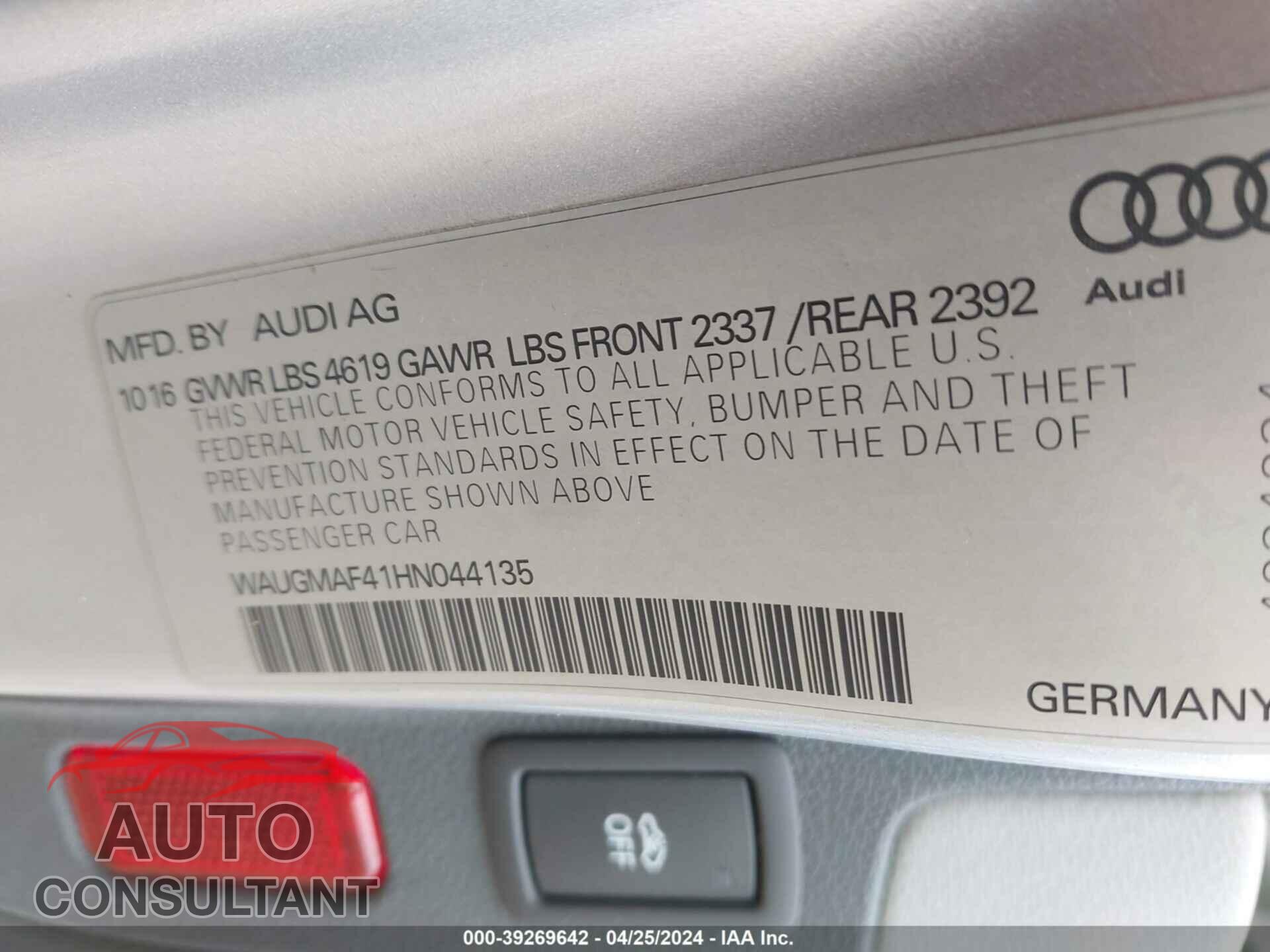 AUDI A4 2017 - WAUGMAF41HN044135