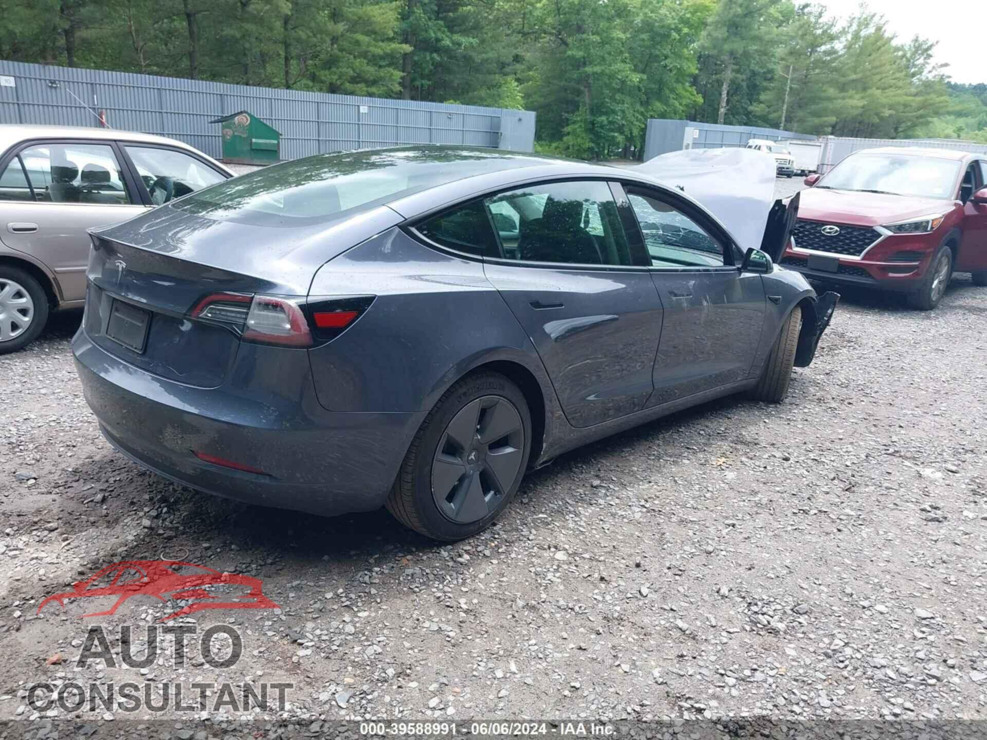 TESLA MODEL 3 2022 - 5YJ3E1EA9NF339547
